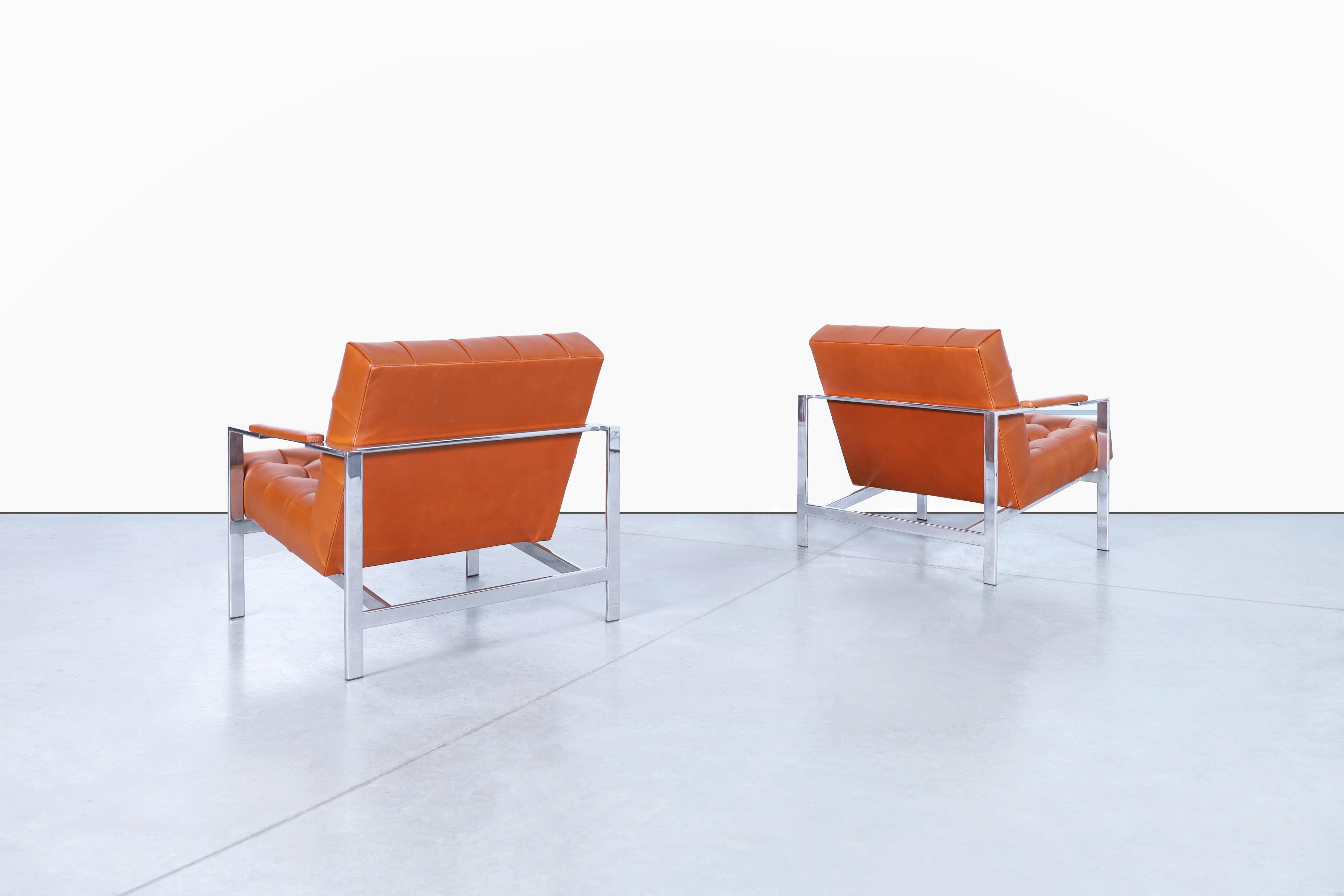 Mid-Century Modern Vintage Leather and Chrome Biscuit Tufted Lounge Chairs by Milo Baughman For Sale