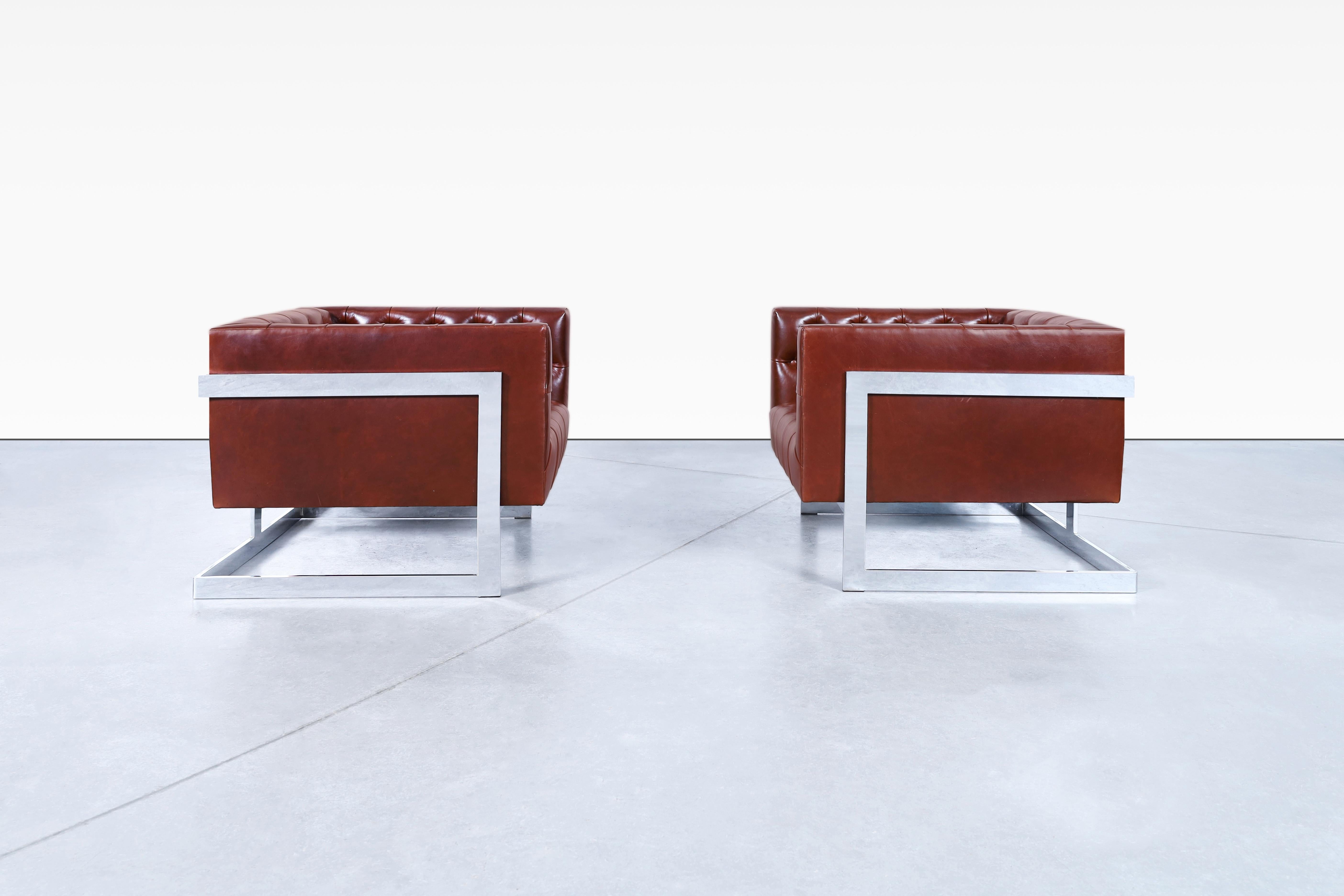 Mid-Century Modern Vintage Leather and Chrome Diamond Tufted Lounge Chairs by Milo Baughman For Sale