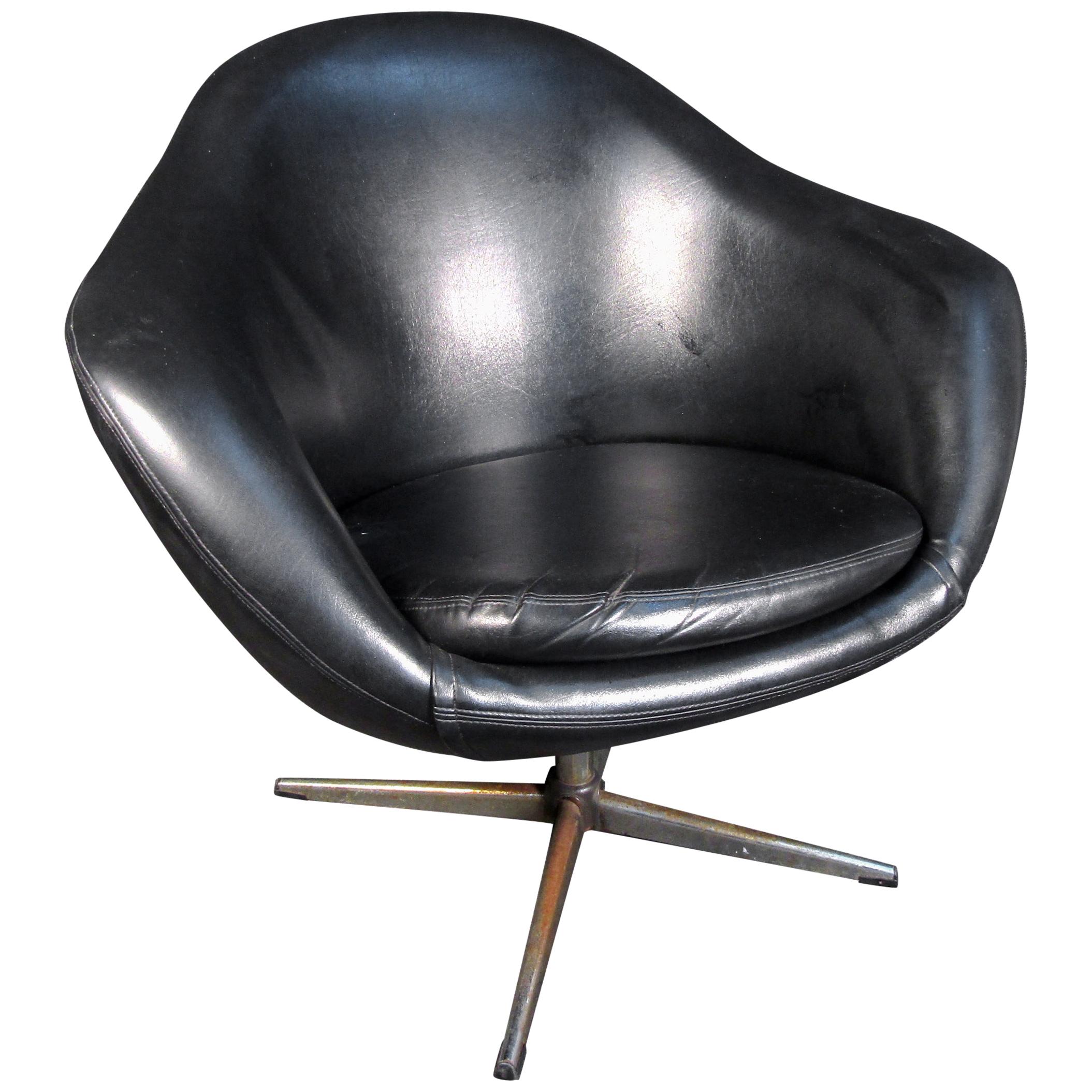 Vintage Leather and Chrome Swivel Chair