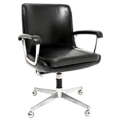 Sedia girevole da scrivania in pelle e cromo vintage