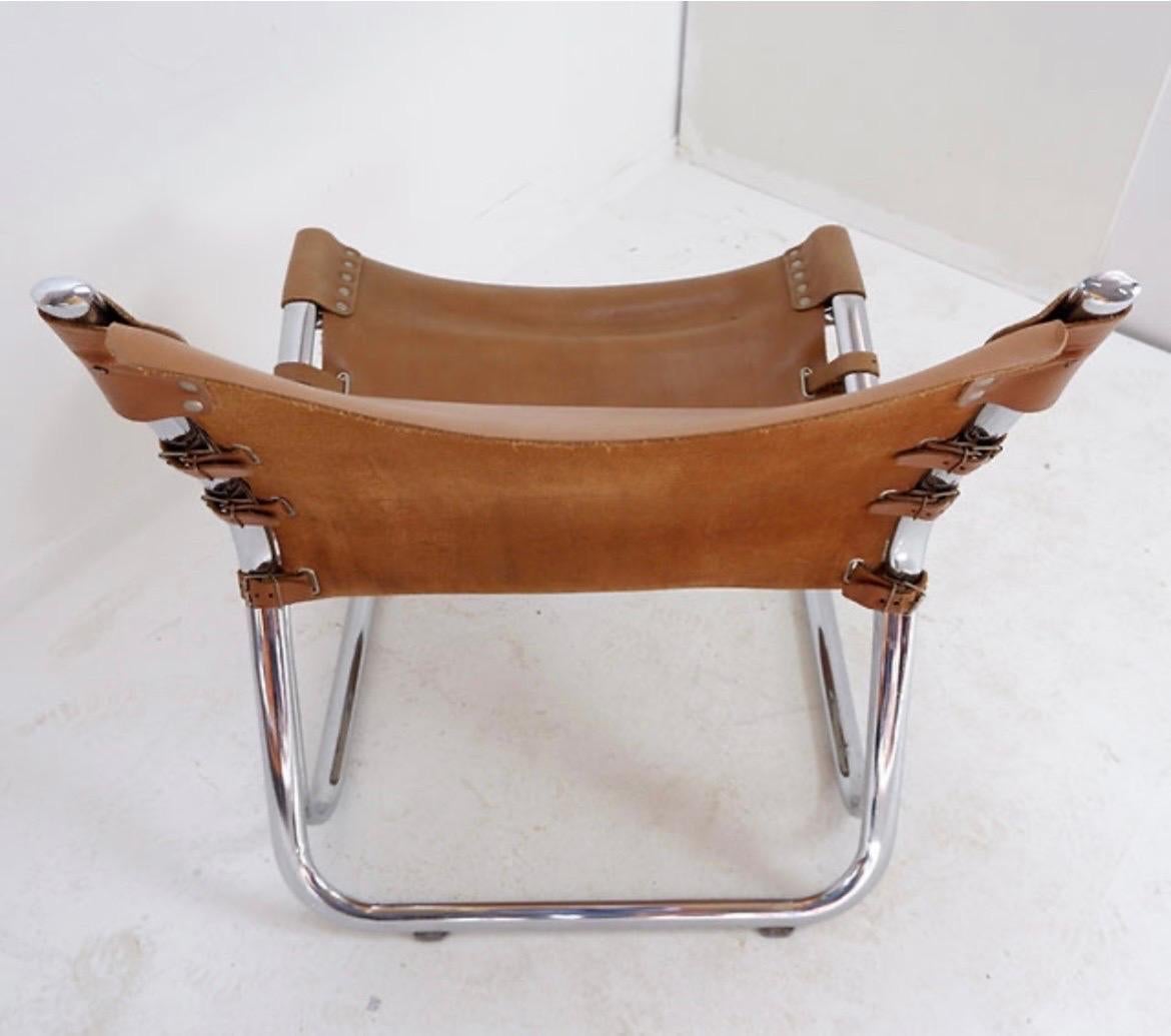 Vintage Leather and chrome Tubular Lounge Sling Chair, 1960s In Good Condition For Sale In Linkebeek, BE