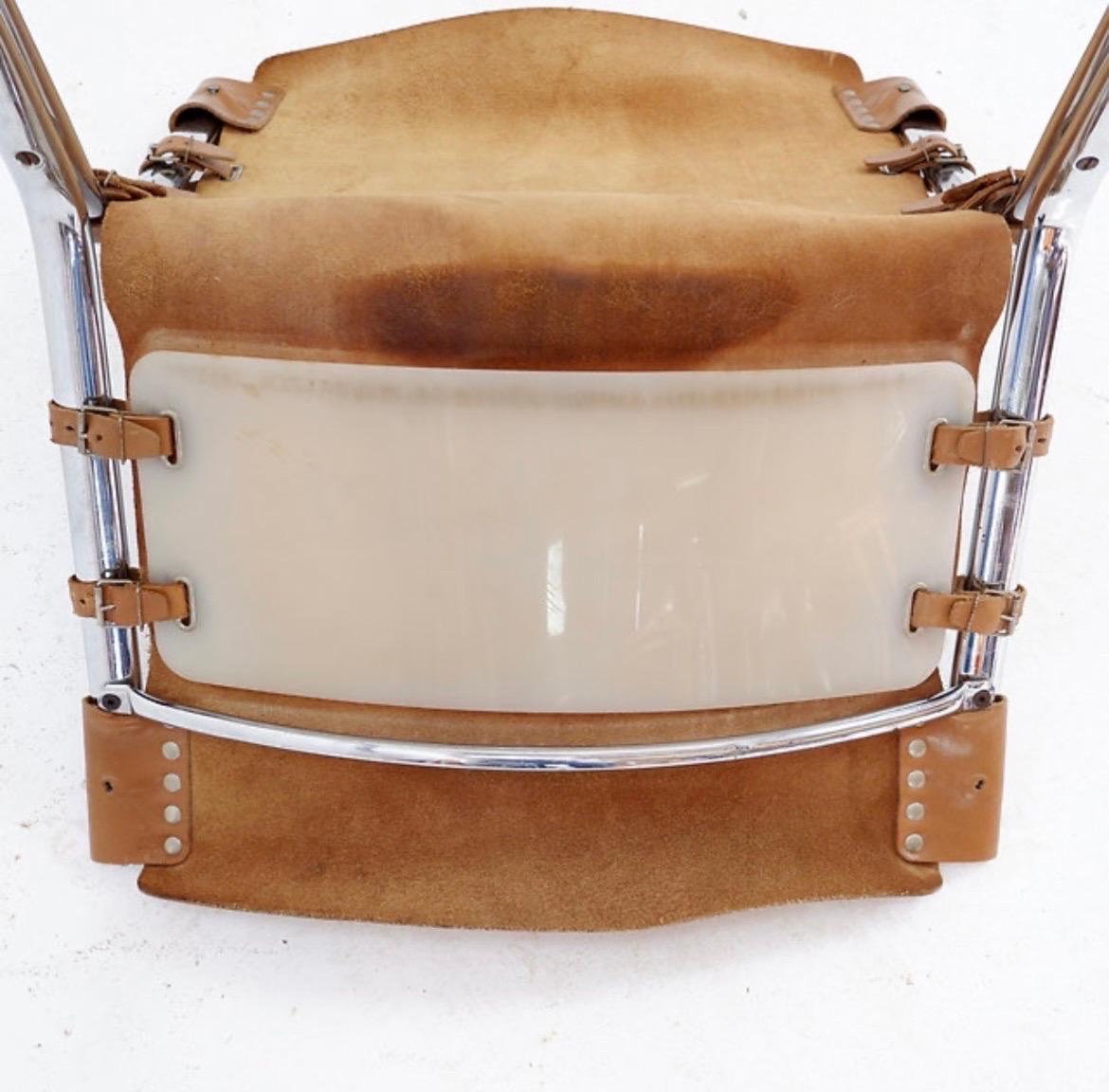 Mid-20th Century Vintage Leather and chrome Tubular Lounge Sling Chair, 1960s For Sale