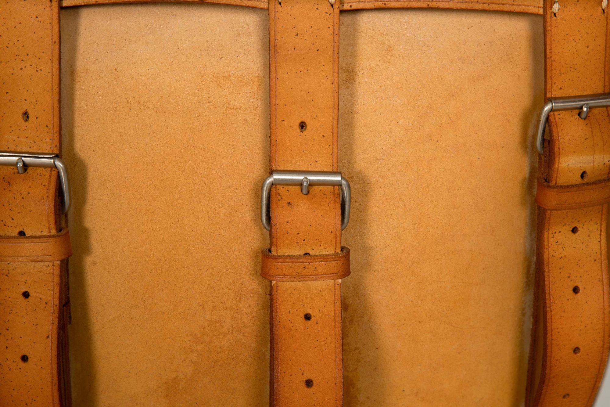 Vintage Leather and Oak “Safari” Armchair by Wilhelm Kienzle, circa 1950-60 11