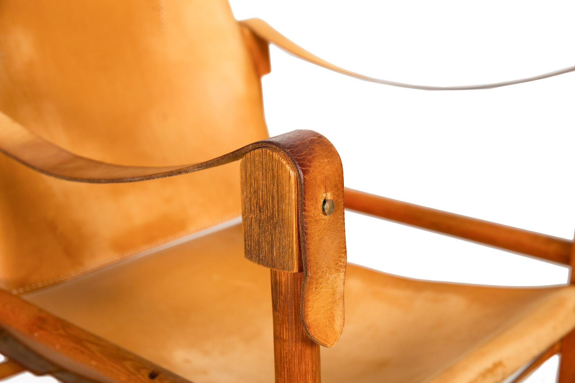 20th Century Vintage Leather and Oak “Safari” Armchair by Wilhelm Kienzle, circa 1950-60