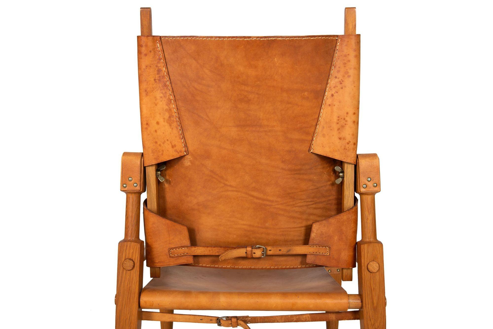 Vintage Leather and Oak 