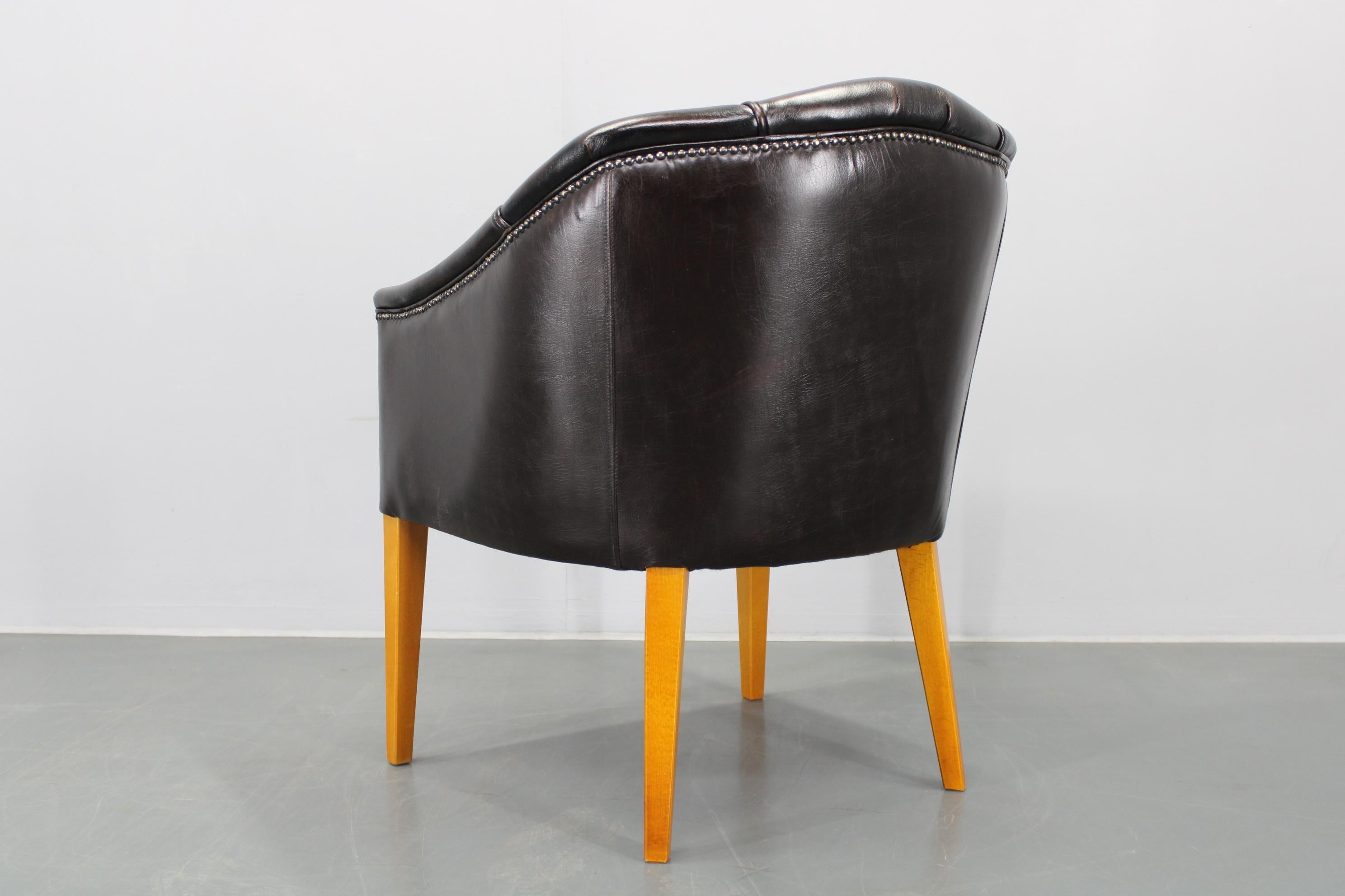 Vintage Leather Armchair, Czechoslovakia For Sale 6
