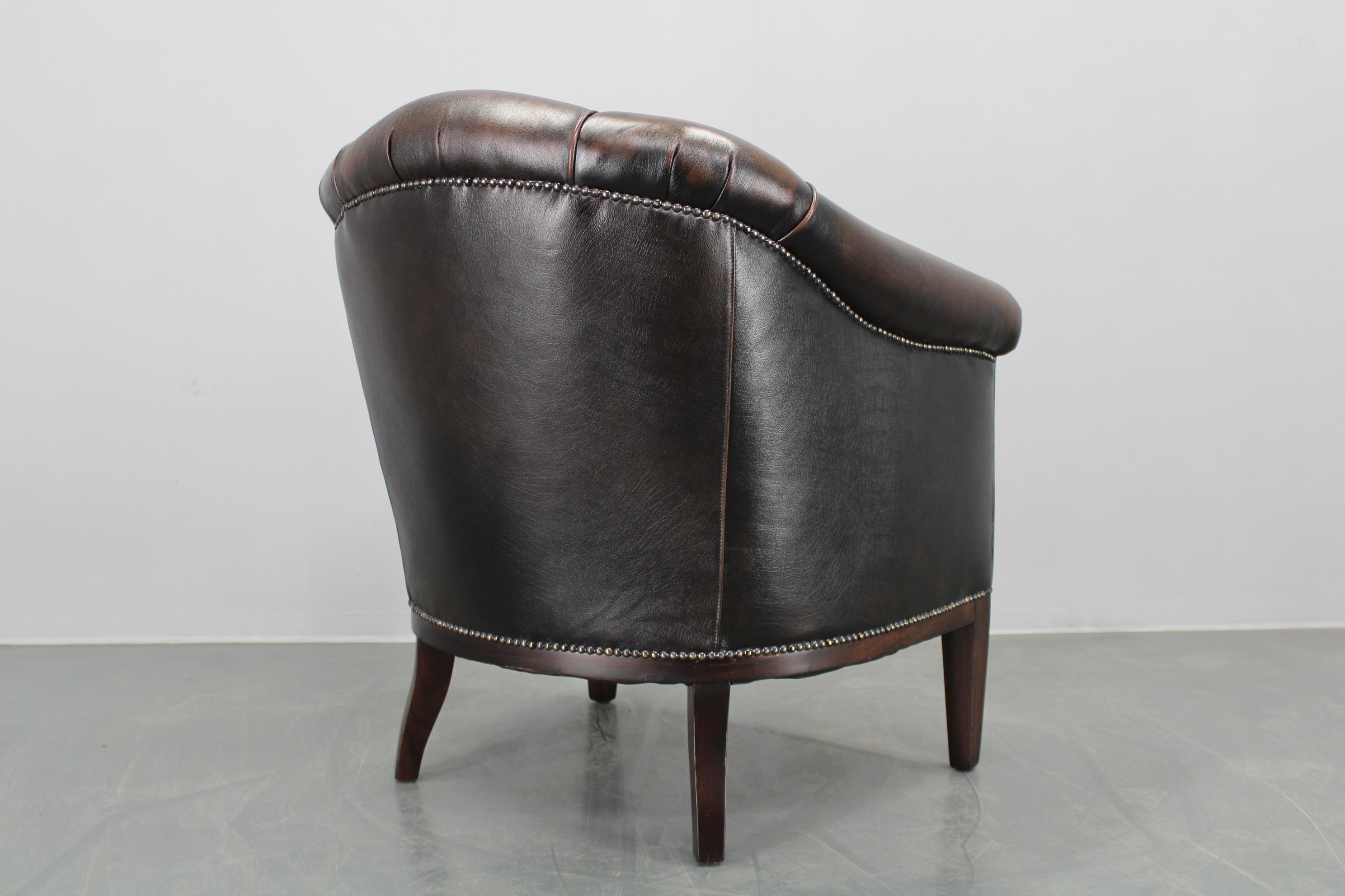 Vintage Leather Armchair, Czechoslovakia For Sale 7