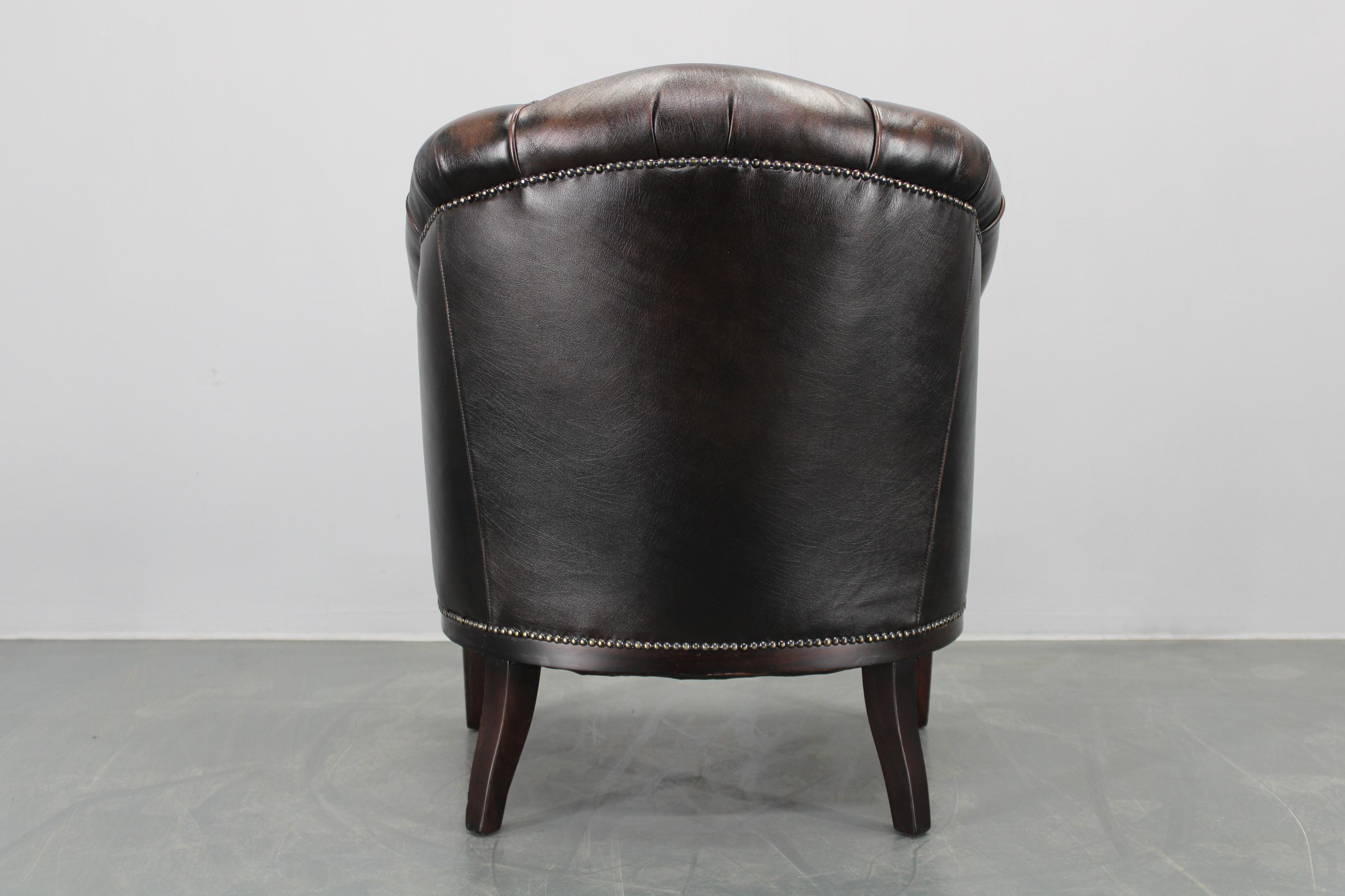 Vintage Leather Armchair, Czechoslovakia For Sale 8