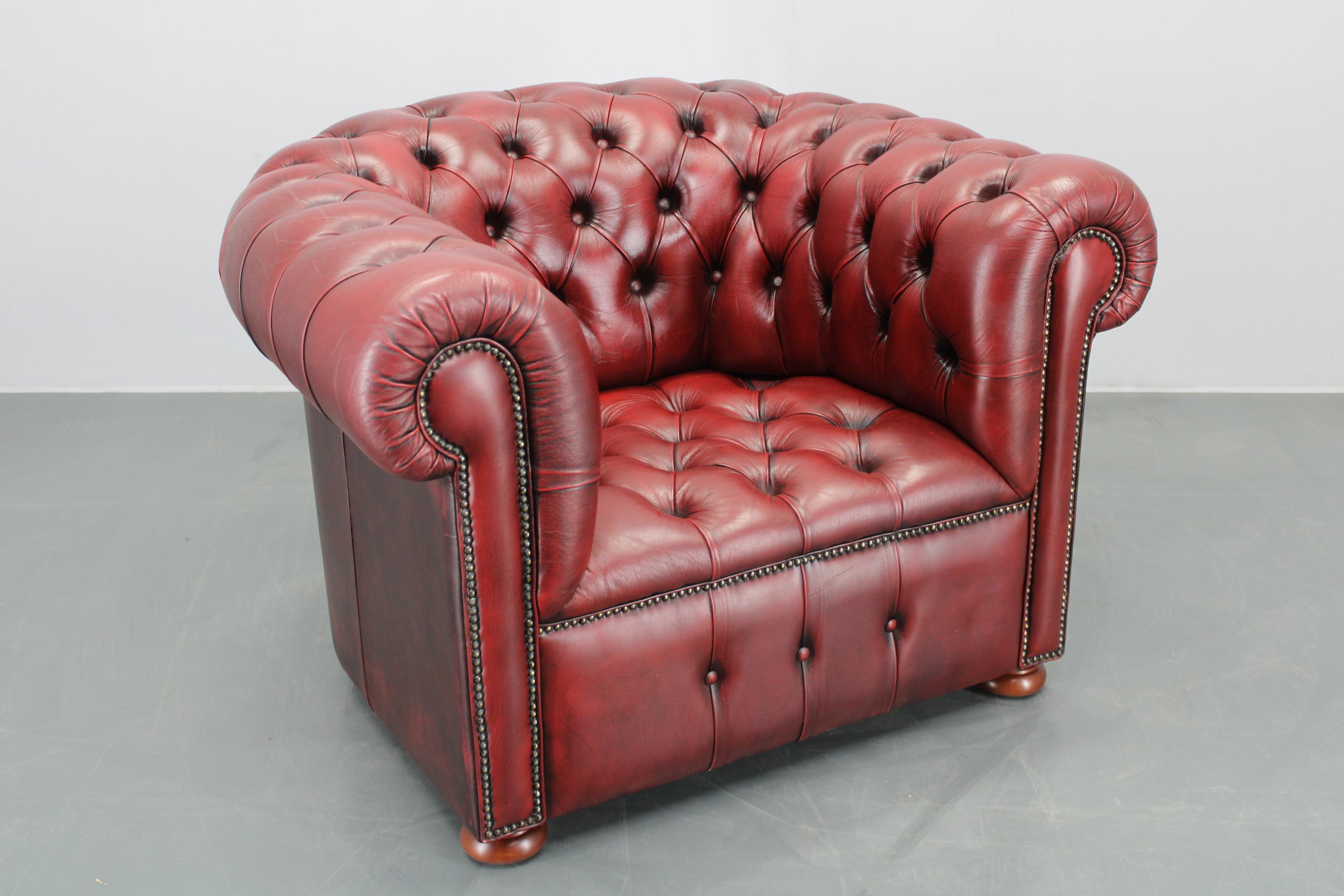 Vintage Leather Armchair, Czechoslovakia For Sale 9