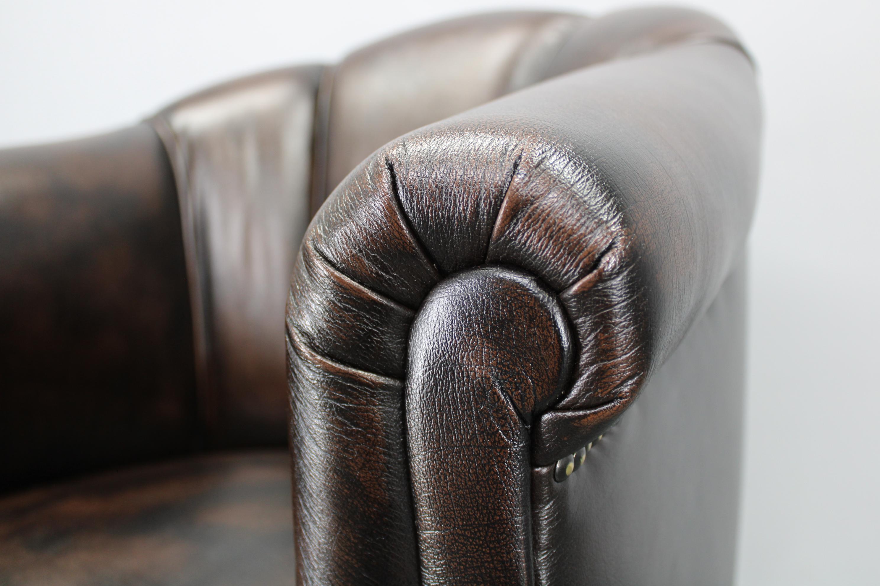 Vintage Leather Armchair, Czechoslovakia For Sale 1
