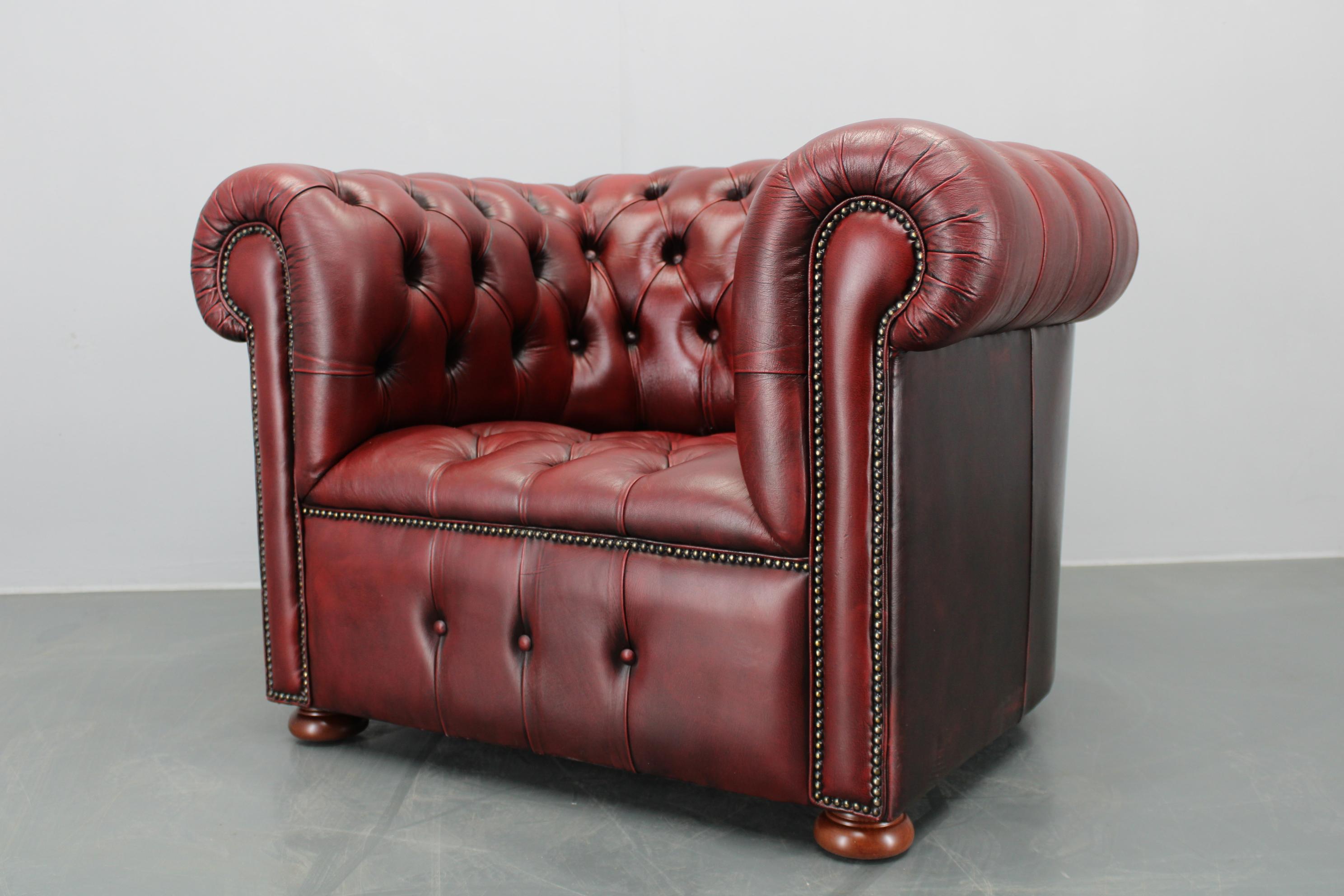 Vintage Leather Armchair, Czechoslovakia For Sale 3