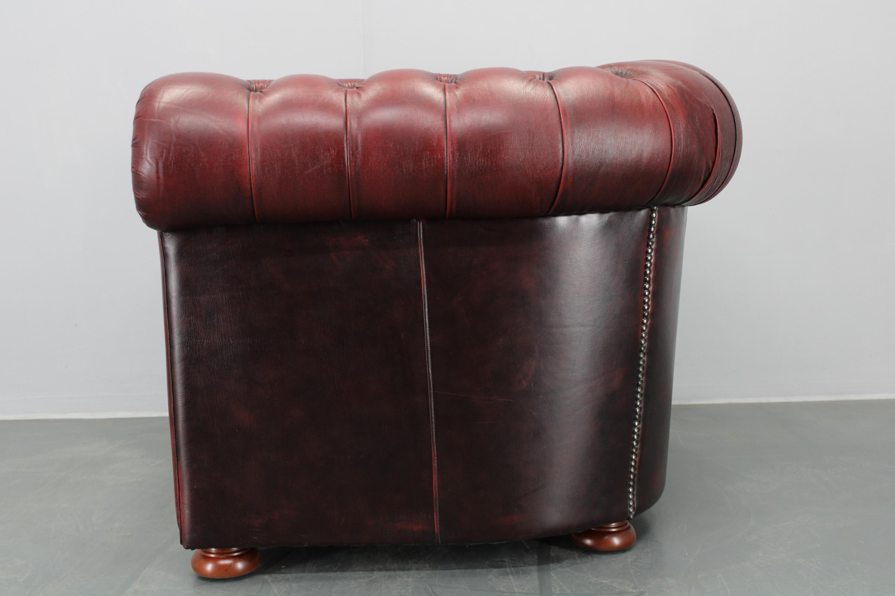 Vintage Leather Armchair, Czechoslovakia For Sale 4