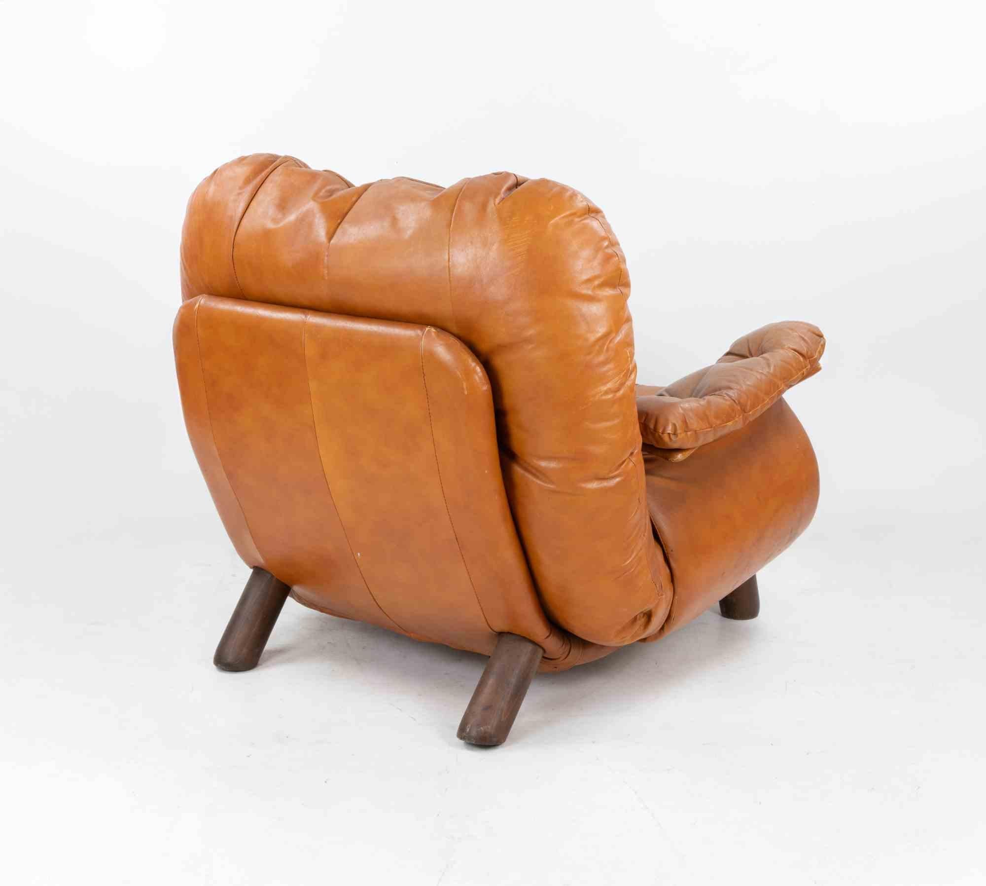 Fine XX secolo Poltrona in pelle vintage per INSA, Italia, anni '70 in vendita