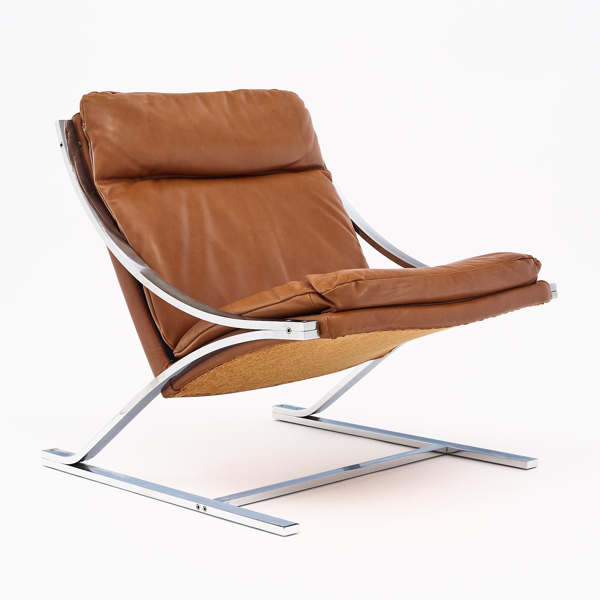 Modern Vintage Leather Armchairs by Paul Tuttle for Strässle International  For Sale