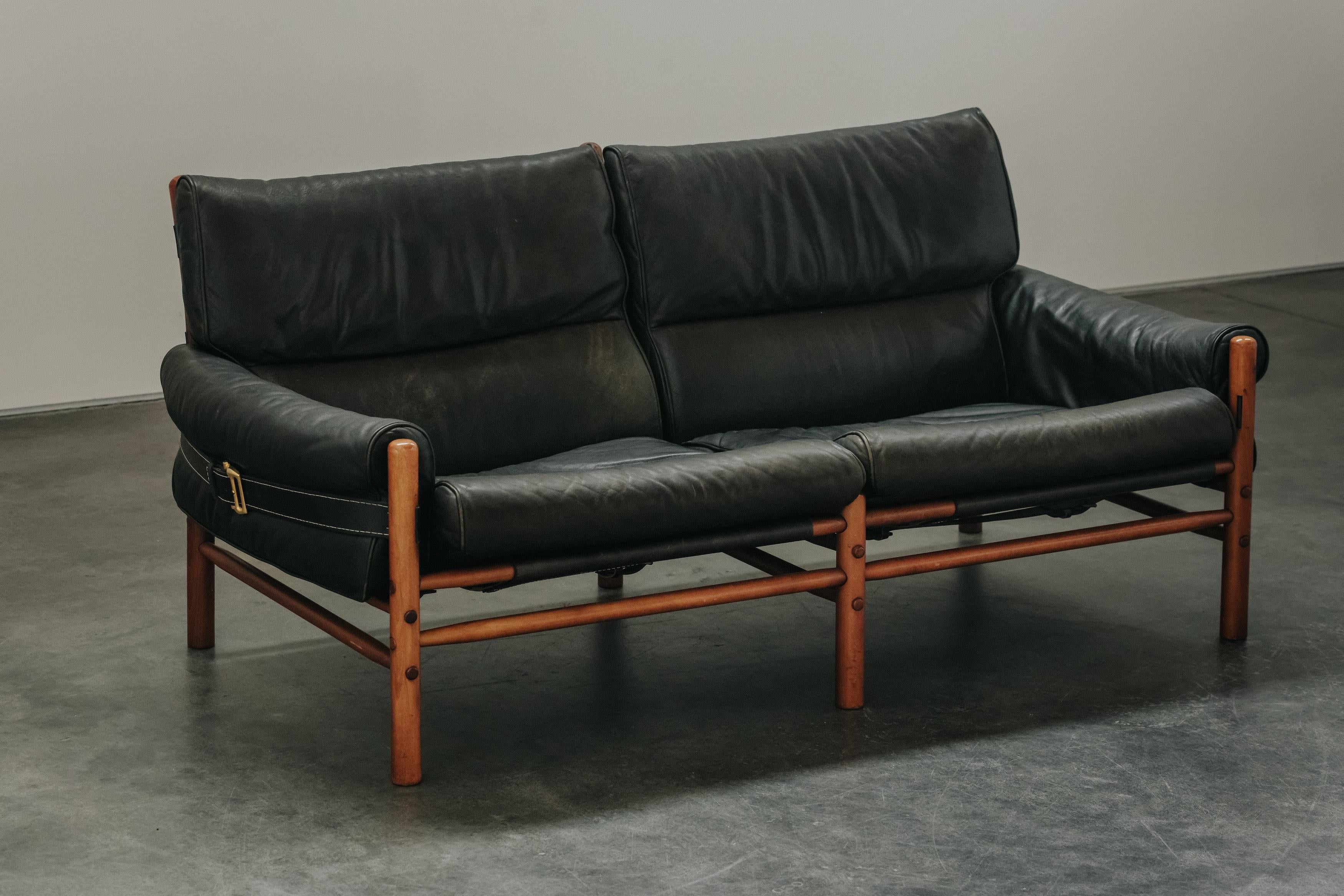 Vintage Leder Arne Norell Sofa Modell Kontiki aus Schweden, CIRCA 1970 (Europäisch) im Angebot