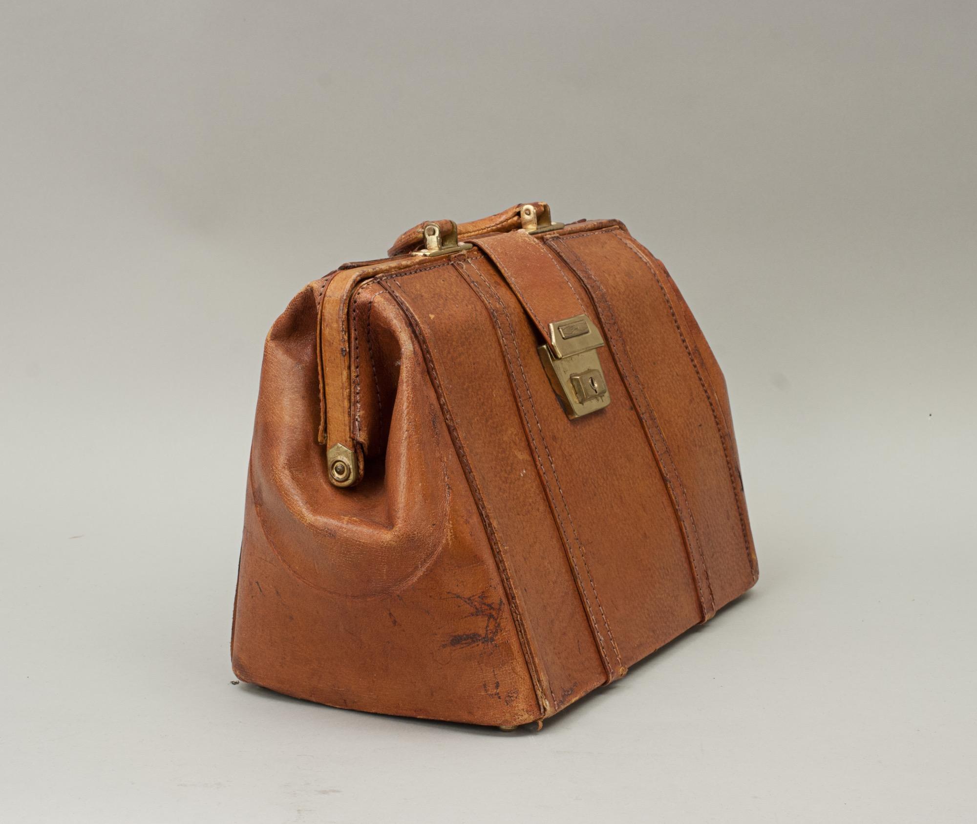 Vintage Leather Bag with Carry Handles For Sale 6
