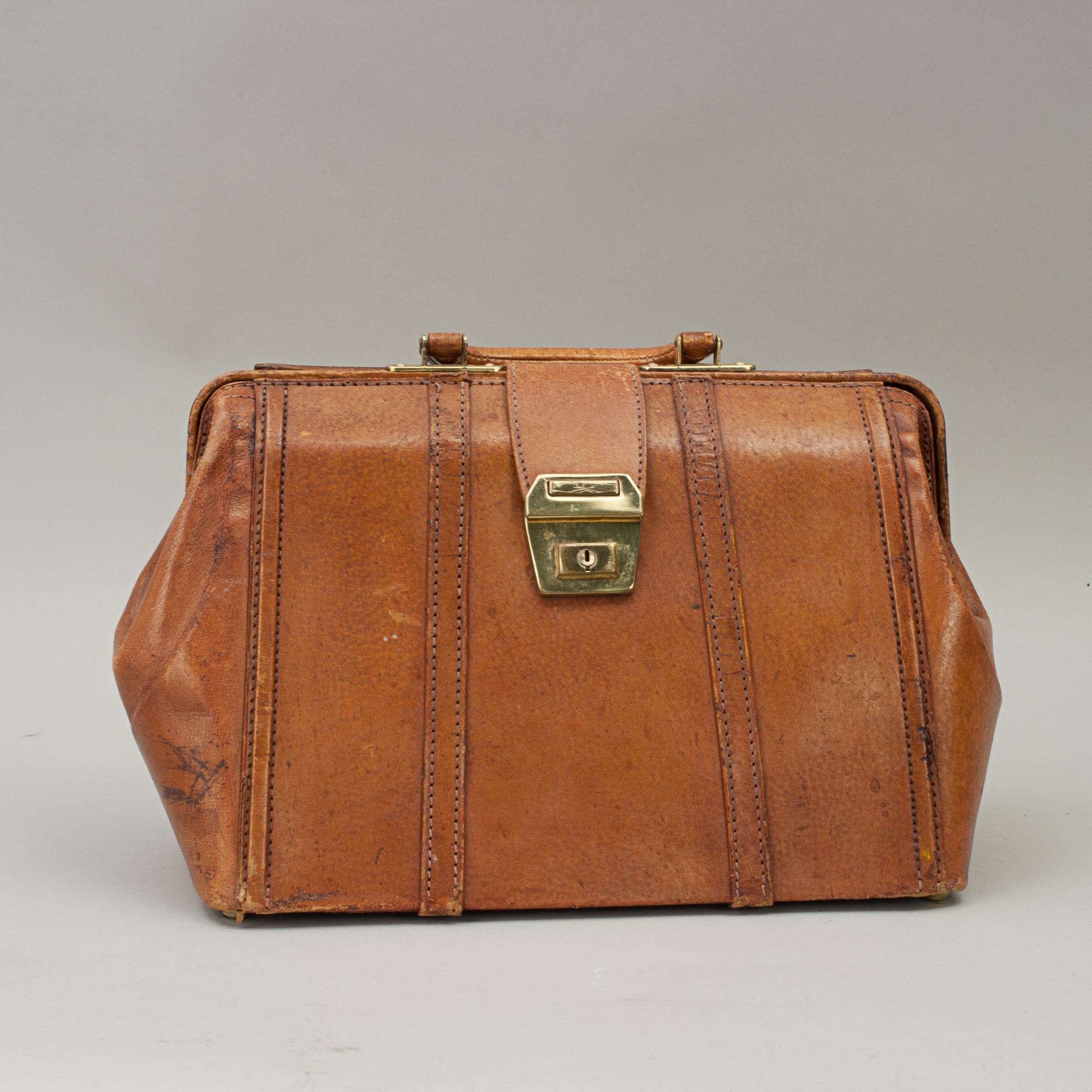 Mid-20th Century Vintage Leather Bag with Carry Handles For Sale