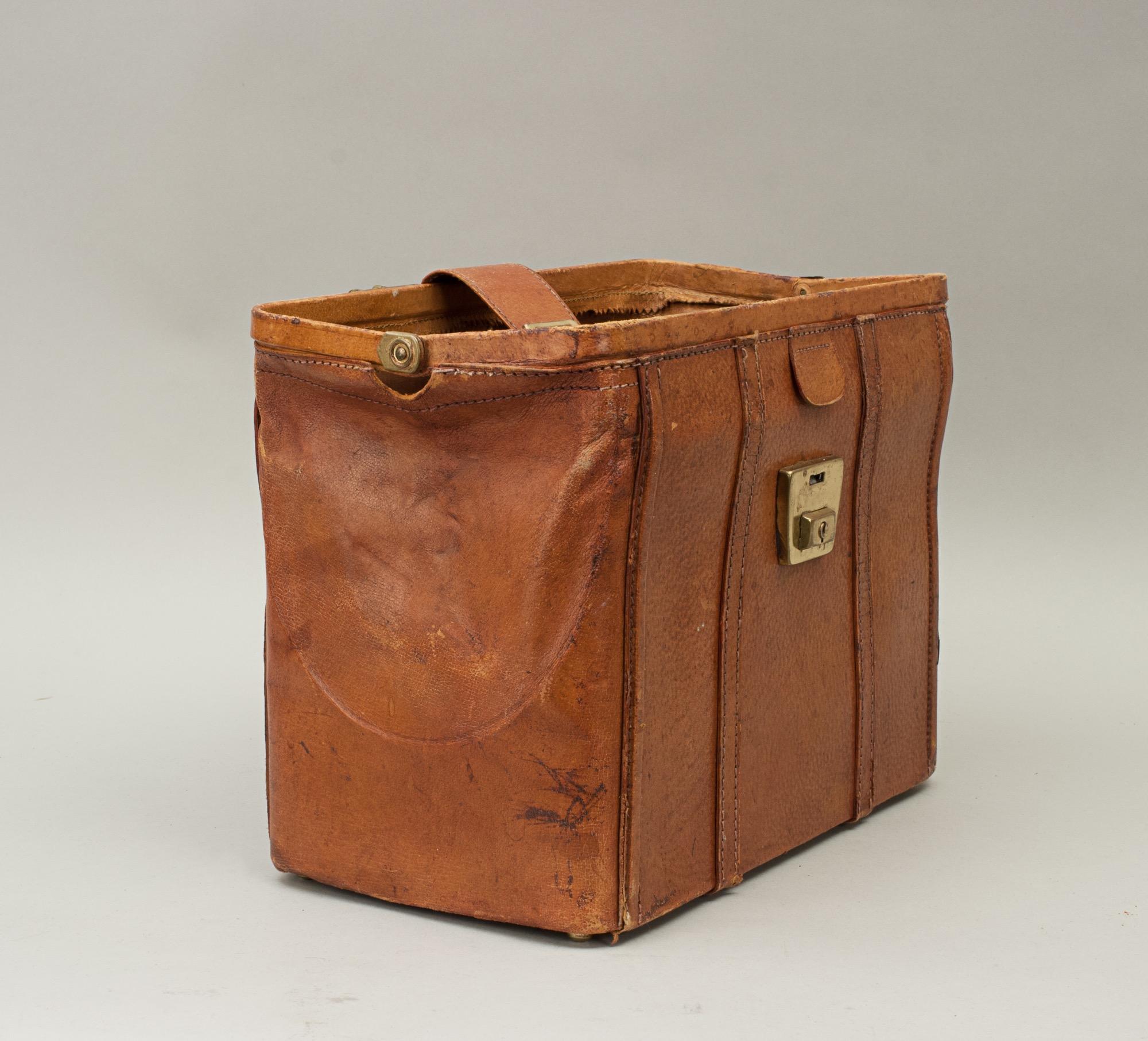 Mid-20th Century Vintage Leather Bag with Carry Handles For Sale