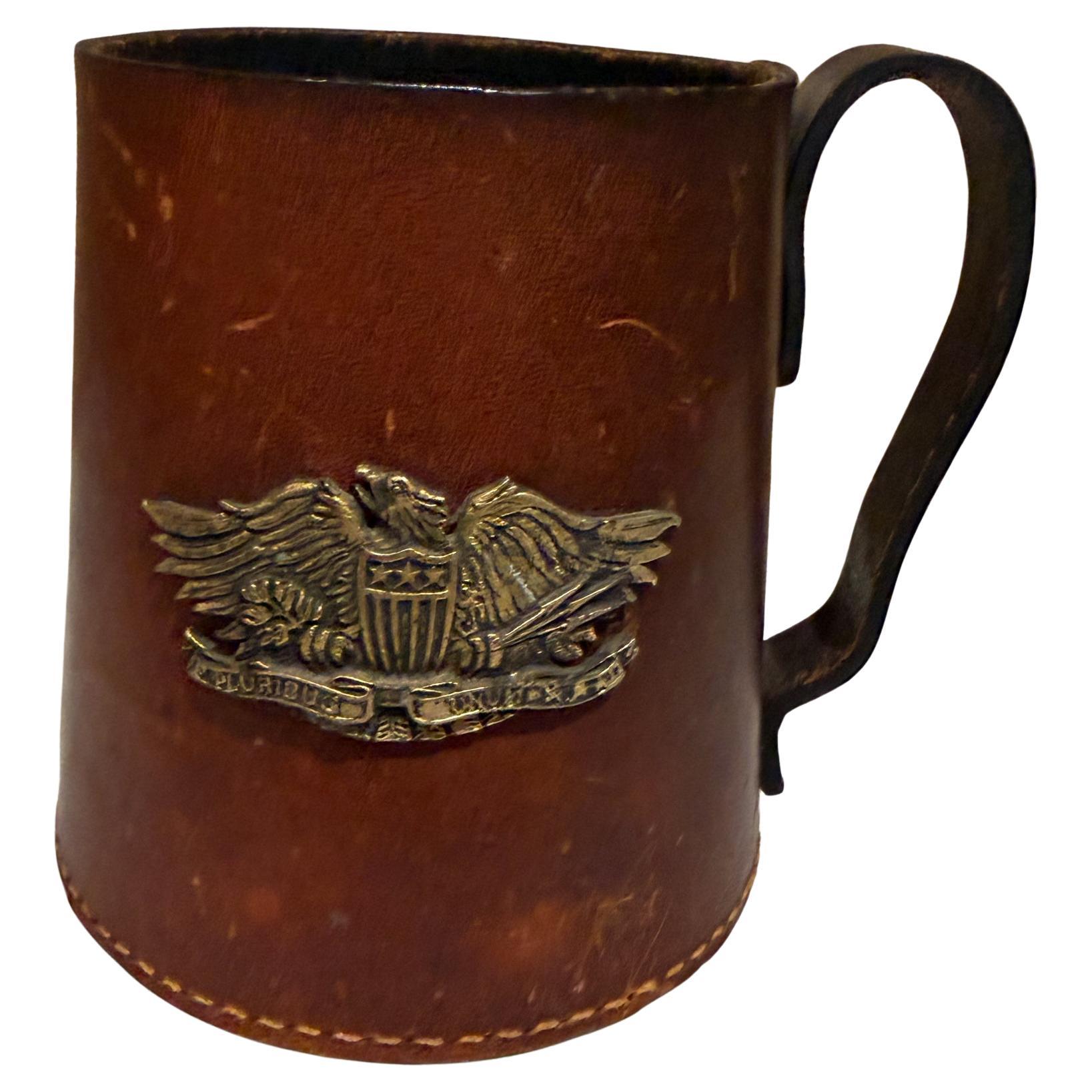 Vintage Leder gebundene Tasse Halter Tankard Stein echtes Leder England im Angebot