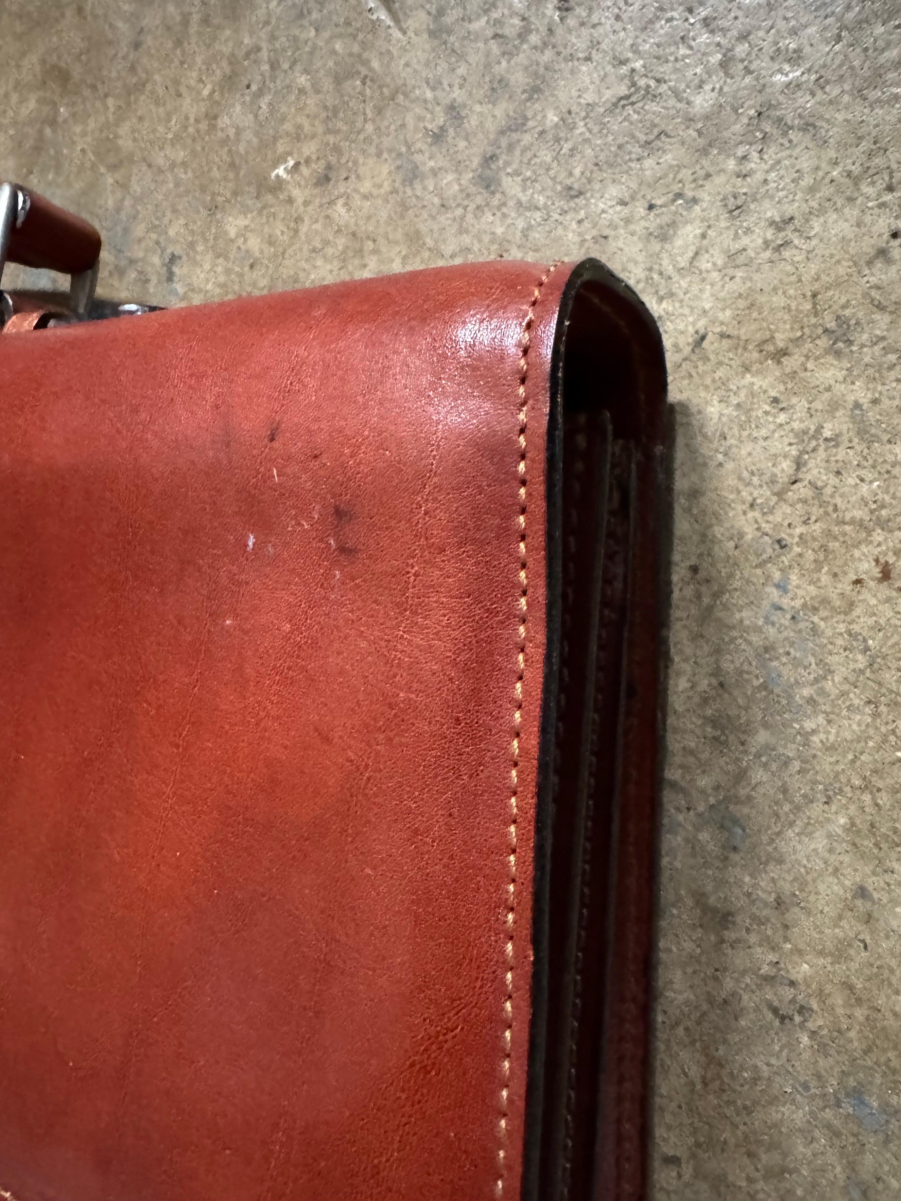 Porte-documents en cuir vintage par LA PA - Fabriqué à la main en Italie, Fin du 20ème siècle en vente 3