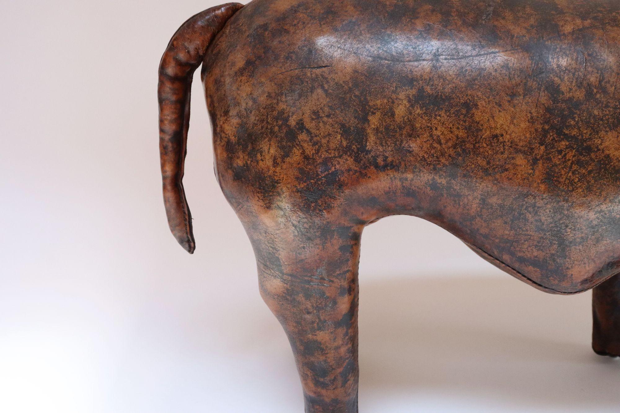 Tabouret Bulldog en cuir vintage par Dimitri Omersa pour Abercrombie & Fitch en vente 2