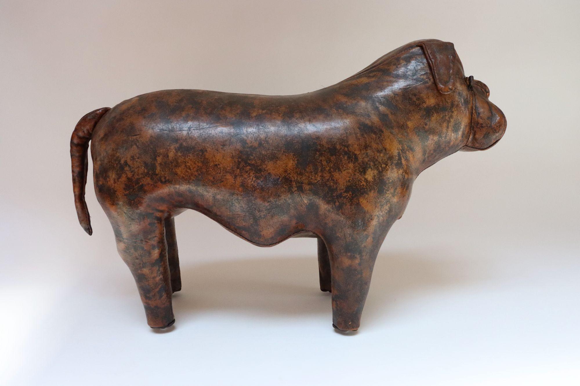 Mid-Century Modern Tabouret Bulldog en cuir vintage par Dimitri Omersa pour Abercrombie & Fitch en vente