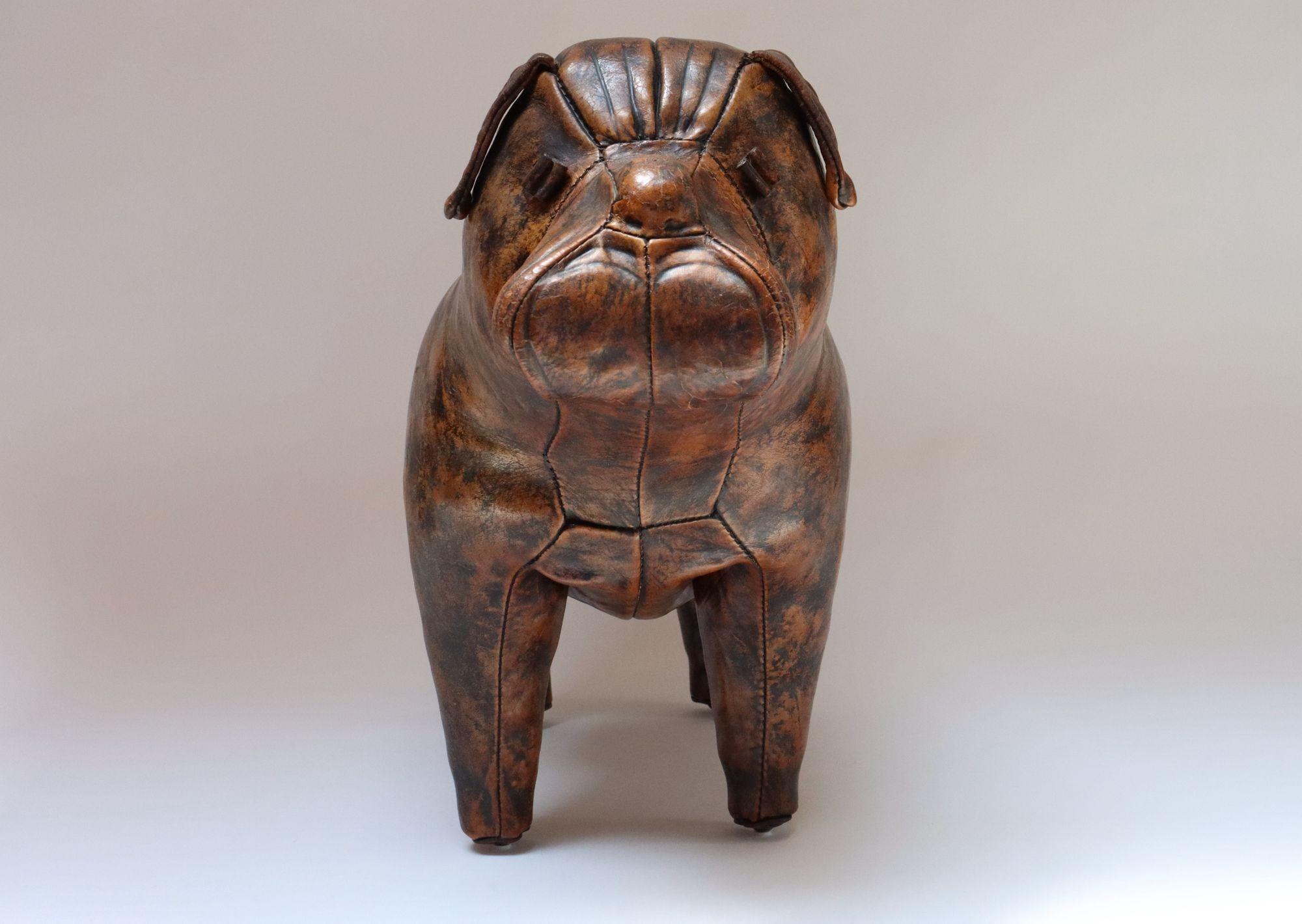 Britannique Tabouret Bulldog en cuir vintage par Dimitri Omersa pour Abercrombie & Fitch en vente