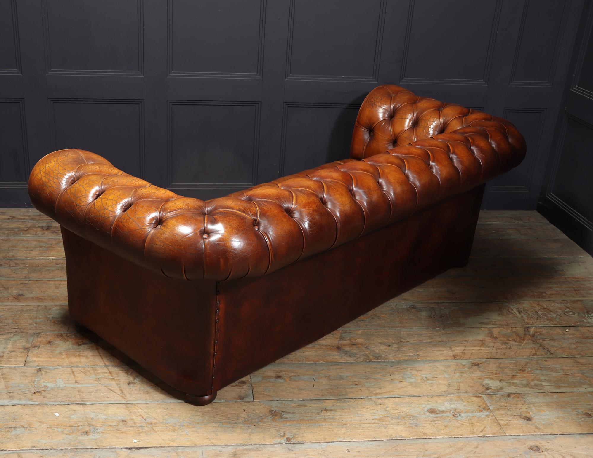 Vintage Leather Buttoned Chesterfield Sofa 10