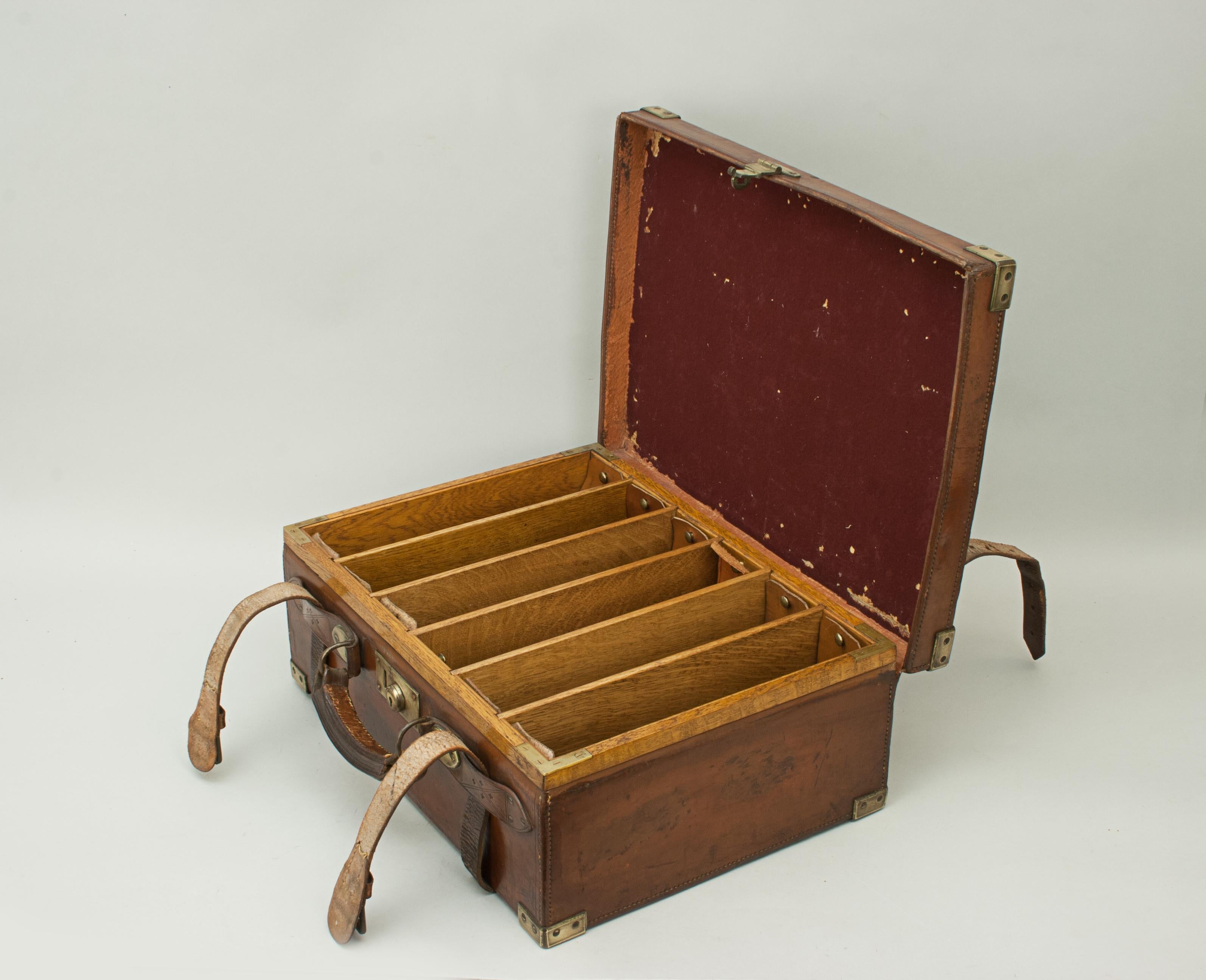 Late 19th Century Vintage Leather Cartridge Magazine Case for 300 Cartriges, 12 Bore