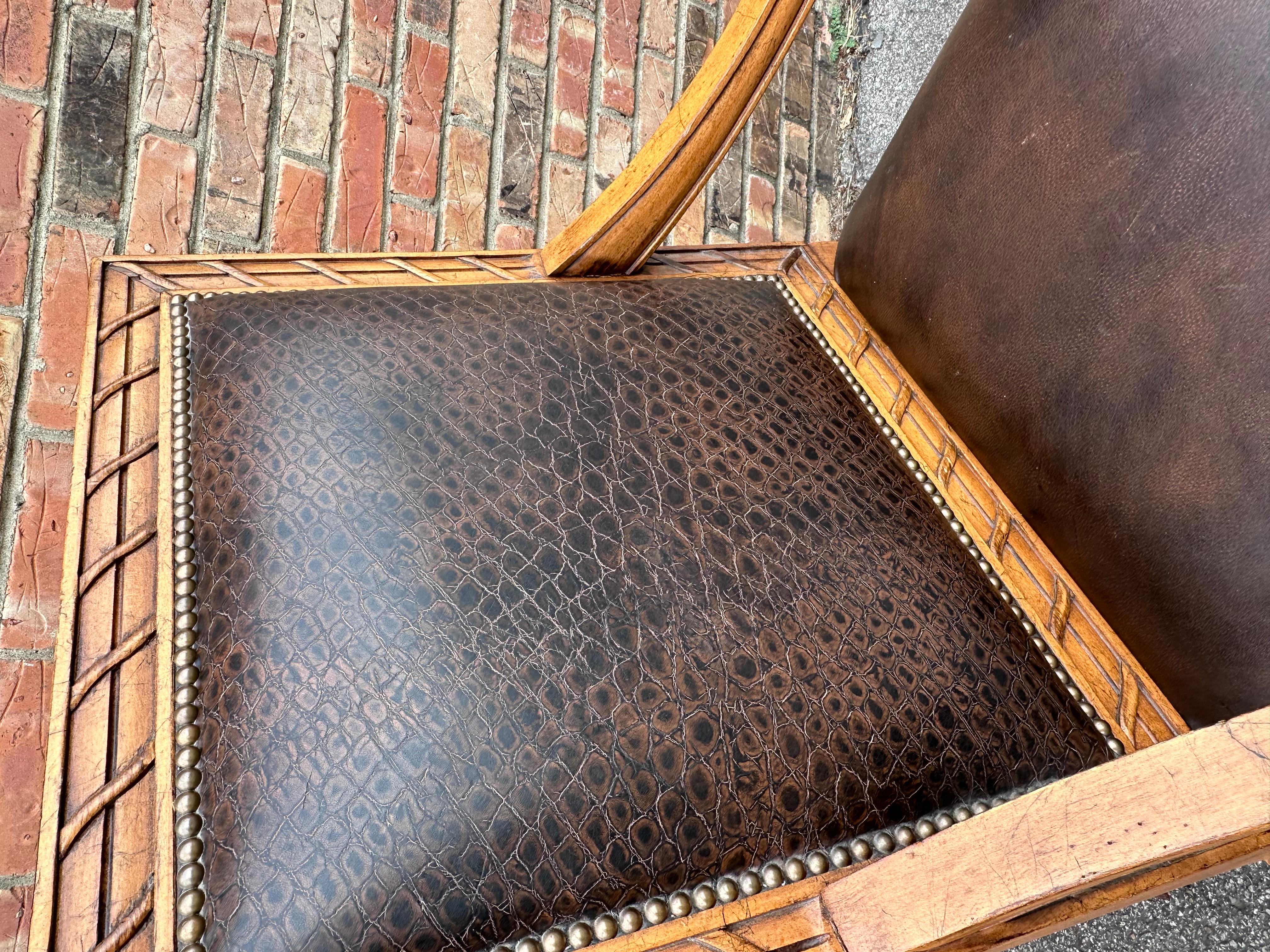 Sedia in pelle vintage in vendita 1