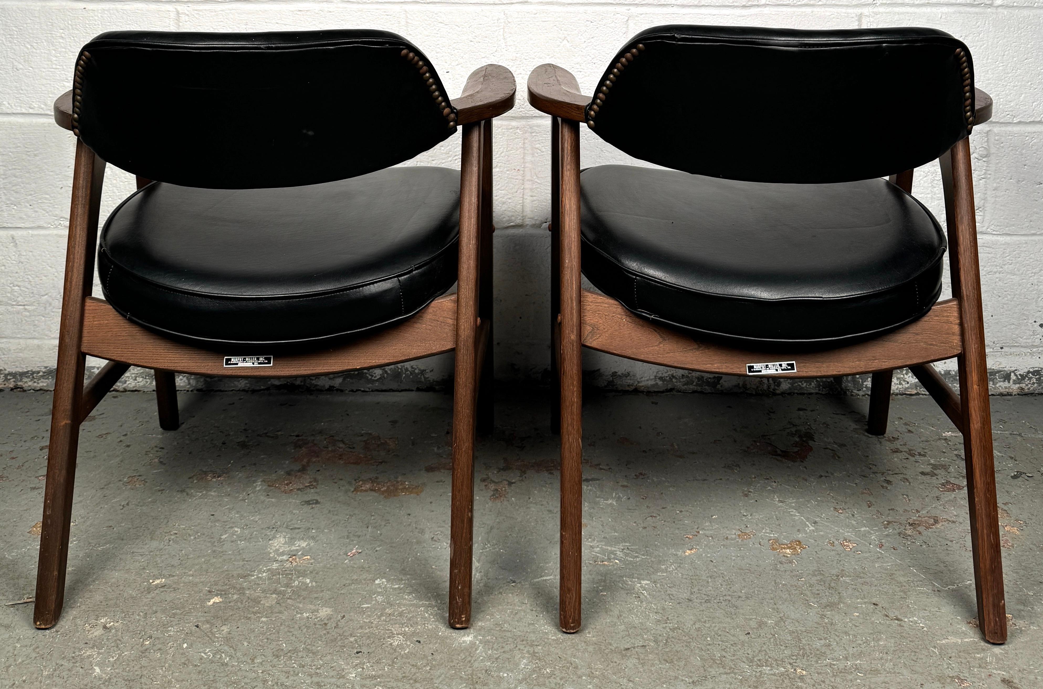 Vintage Leather Chairs By Murphy Miller For Kroehler Furniture For Sale 12
