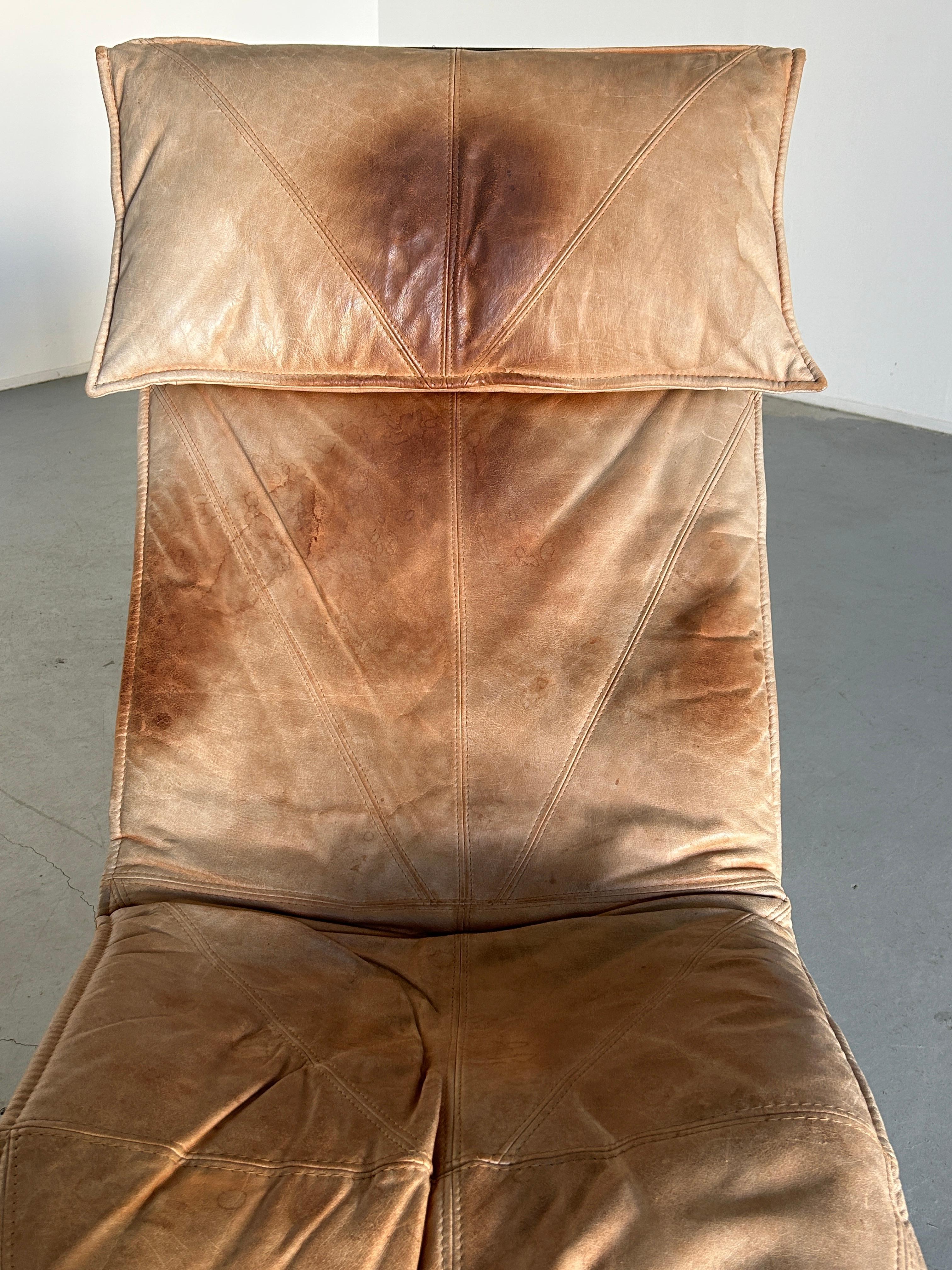 Vintage Leather Chaise Longue in Cognac Leather by Tord Bjorklund for Ikea, 1980 8