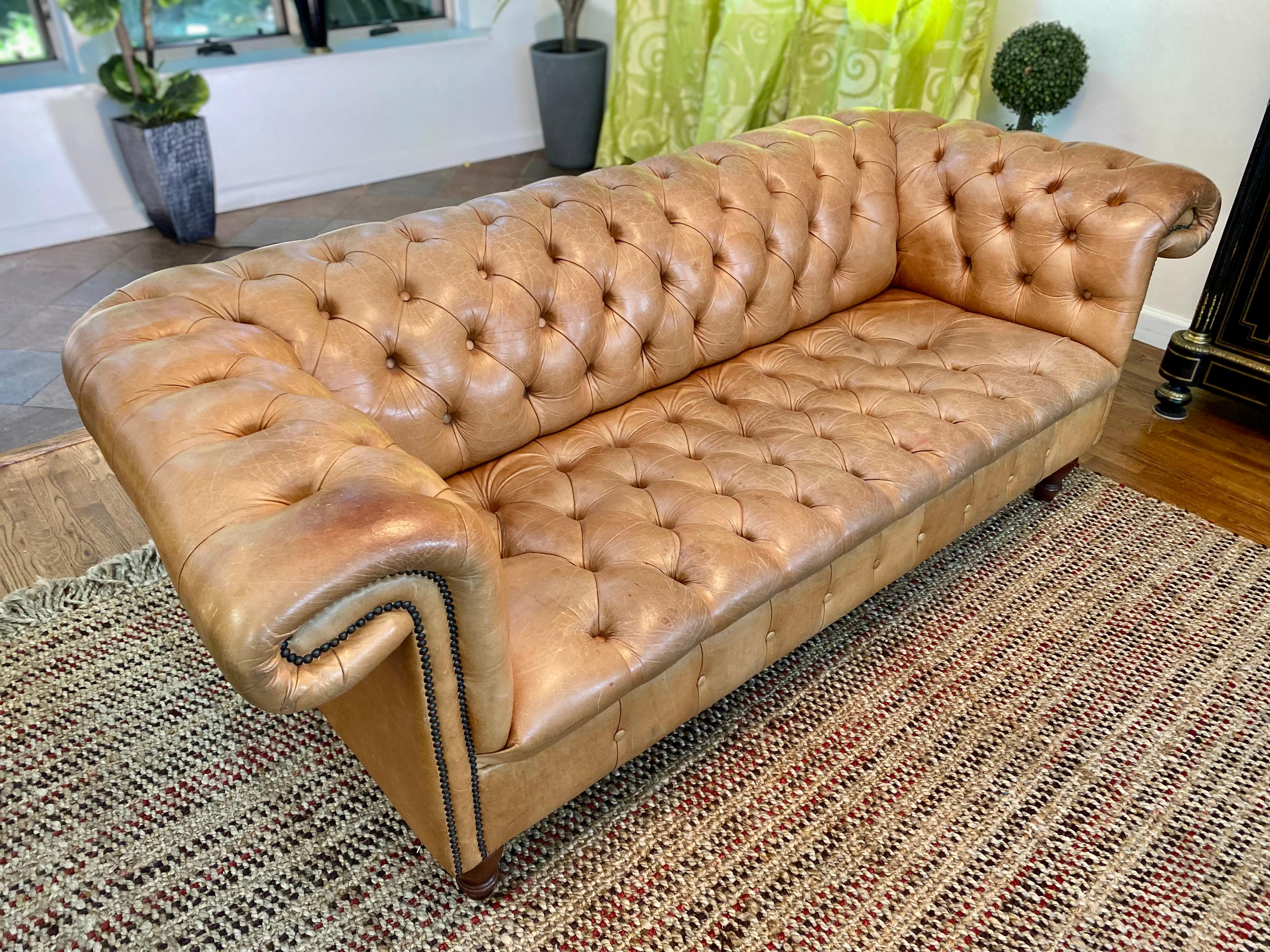 Vintage Leather Chesterfield Sofa For Sale 1