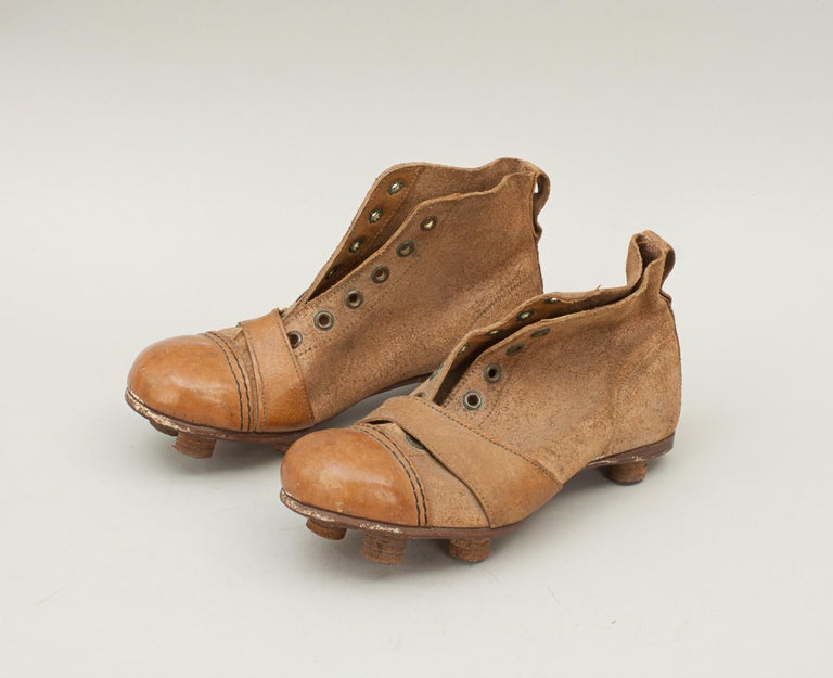 Vintage Leather Childs Football Boots, Rare For Sale 3