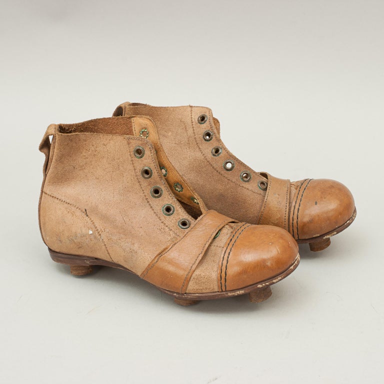 Vintage Leather Childs Football Boots, Rare For Sale 4