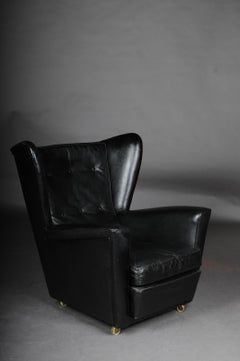 Vintage Leather Club Chair, Upholstered 1960s-1970s, England-London