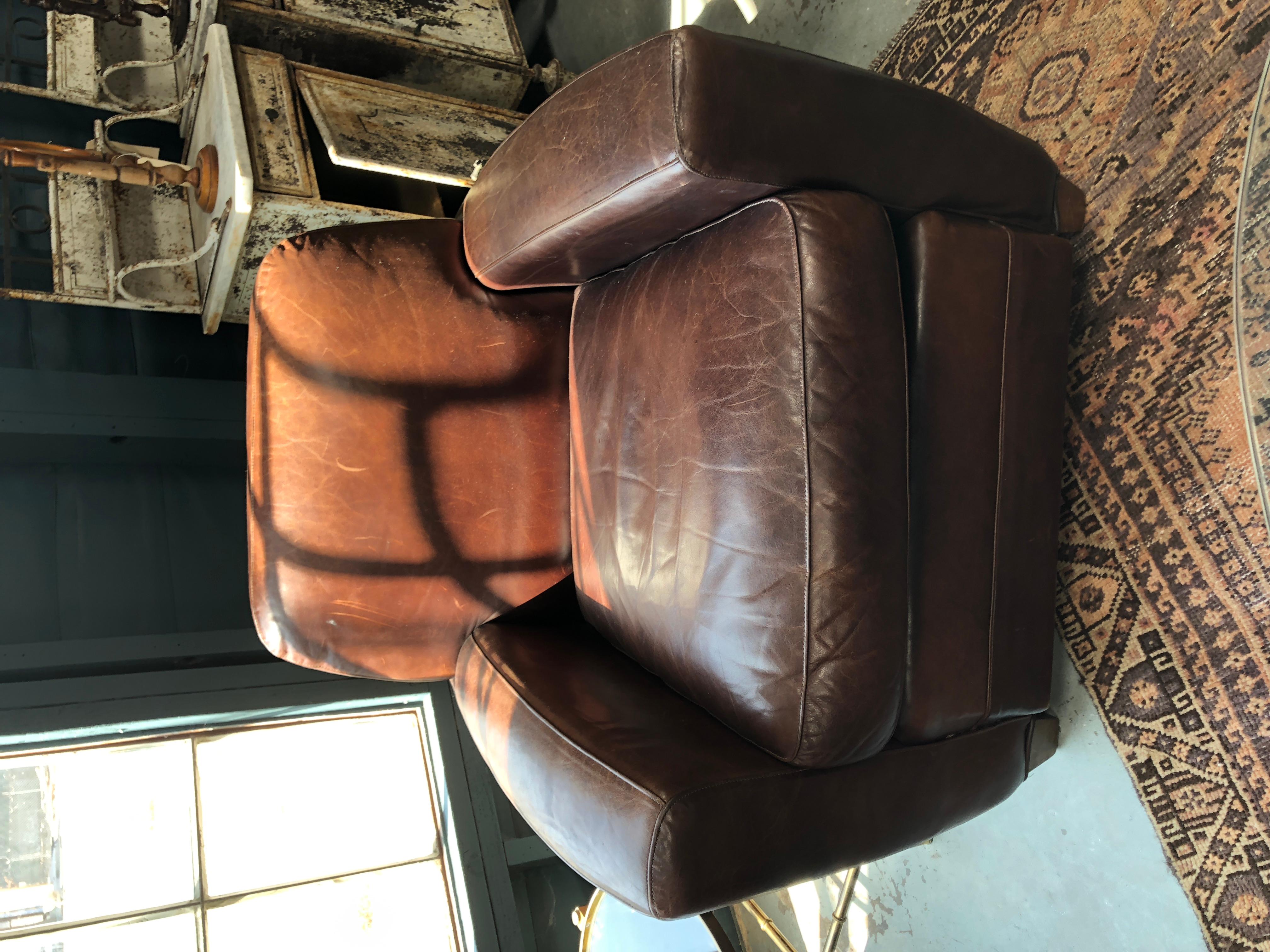 Vintage Leather Club Chairs In Excellent Condition In Los Angeles, CA