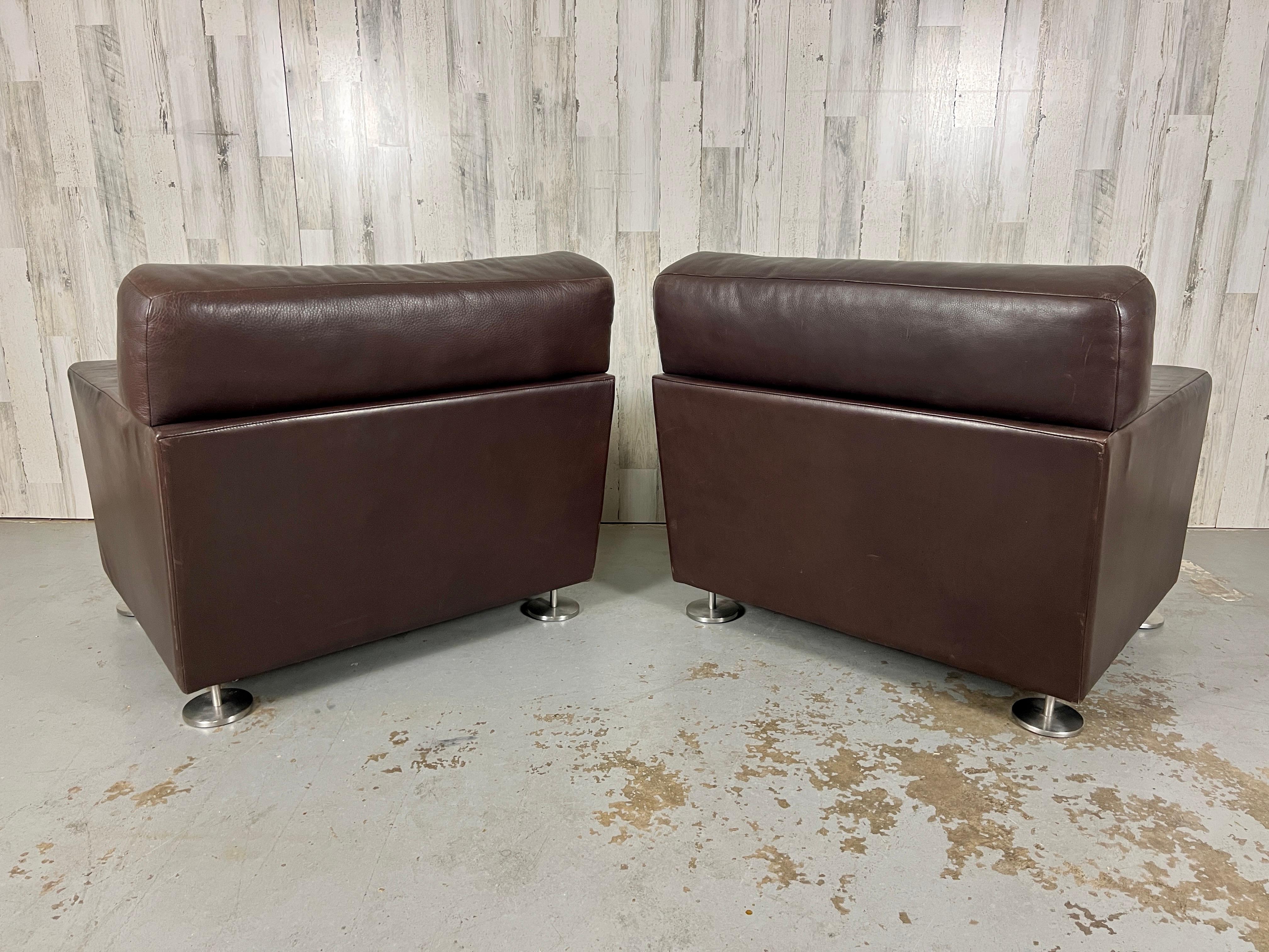 Vintage Leather Club Chairs with Steel Pod Legs for Neinkamper  For Sale 9
