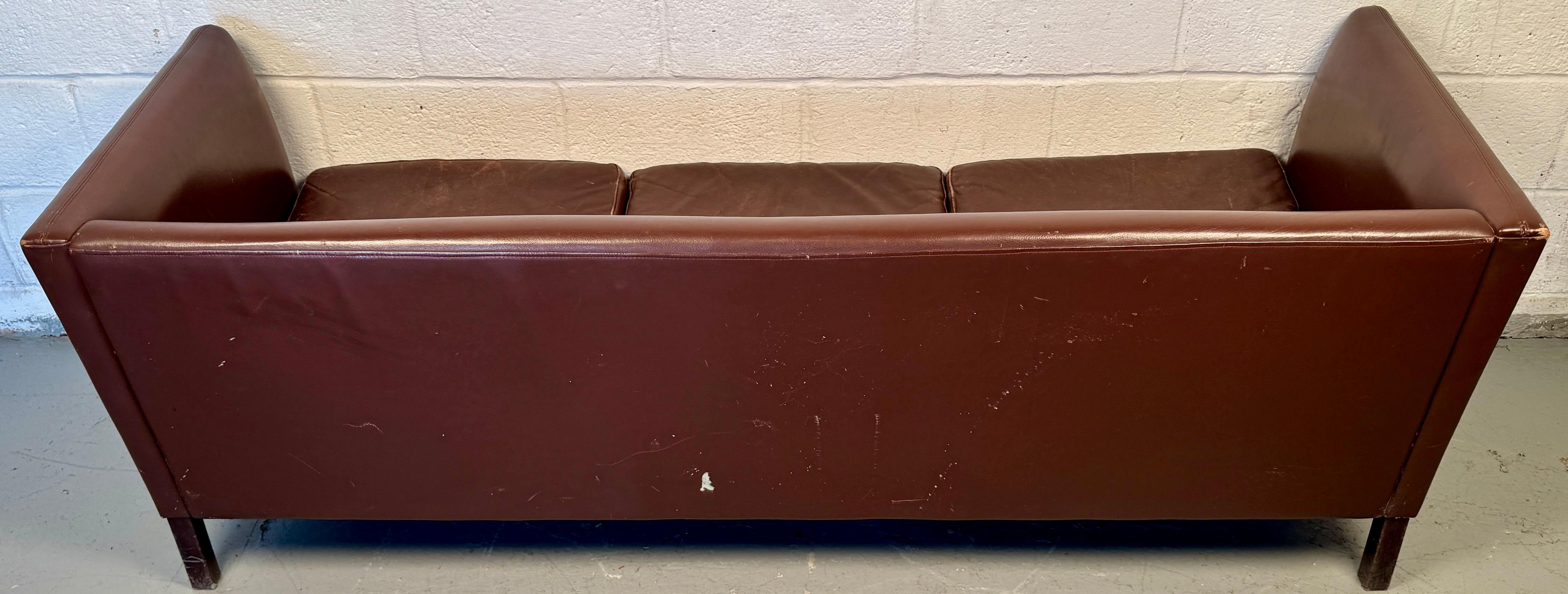 Vintage Leather Couch by Faarup Mobelfabrik For Sale 6