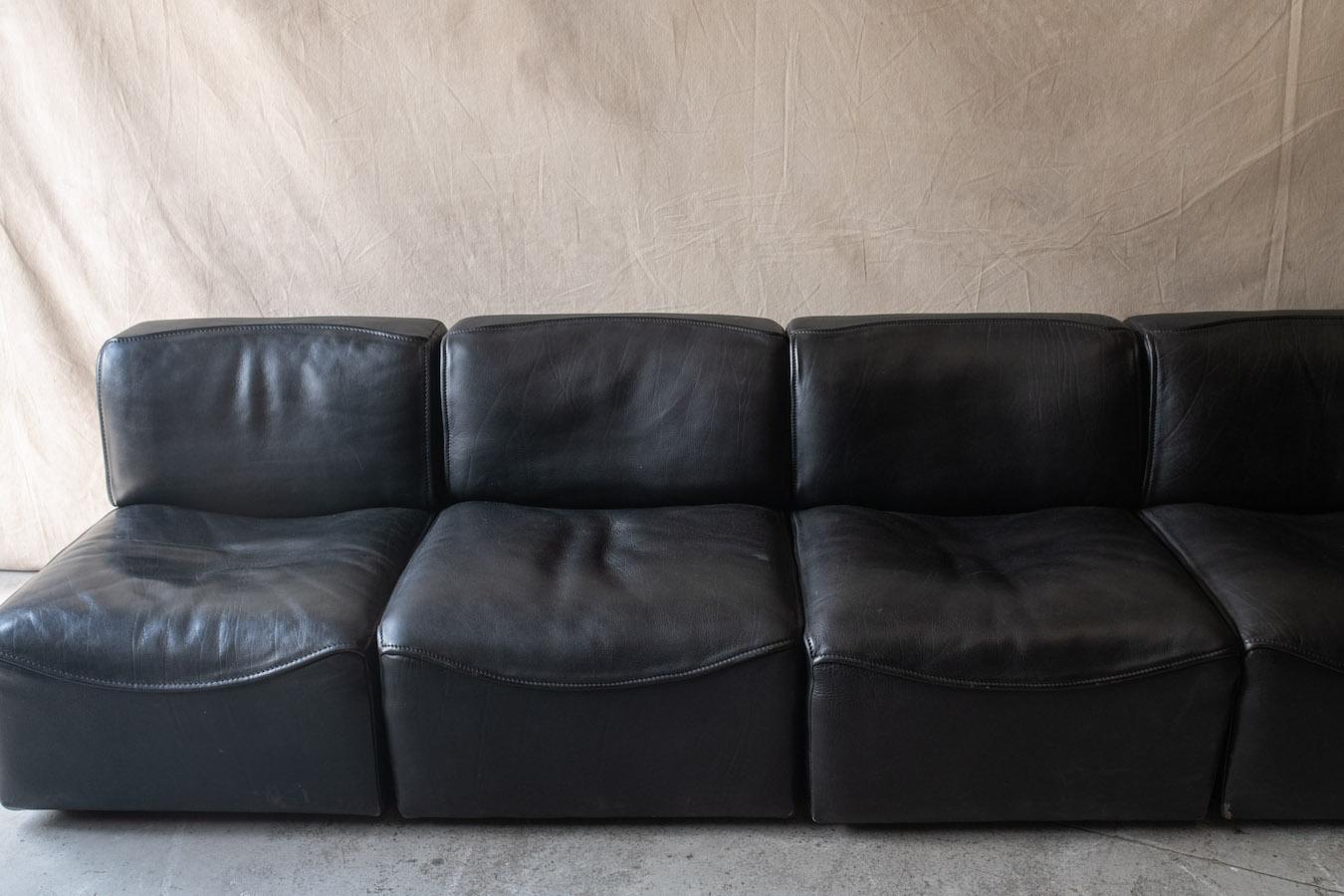 Vintage leather De Sede sectional sofa, Model 'DS-15', Switzerland, 1970s. Six modular pieces to conform as you like. Original, thick neck leather with light wear and patina. 

We don't have the time to write an extensive description on each of our