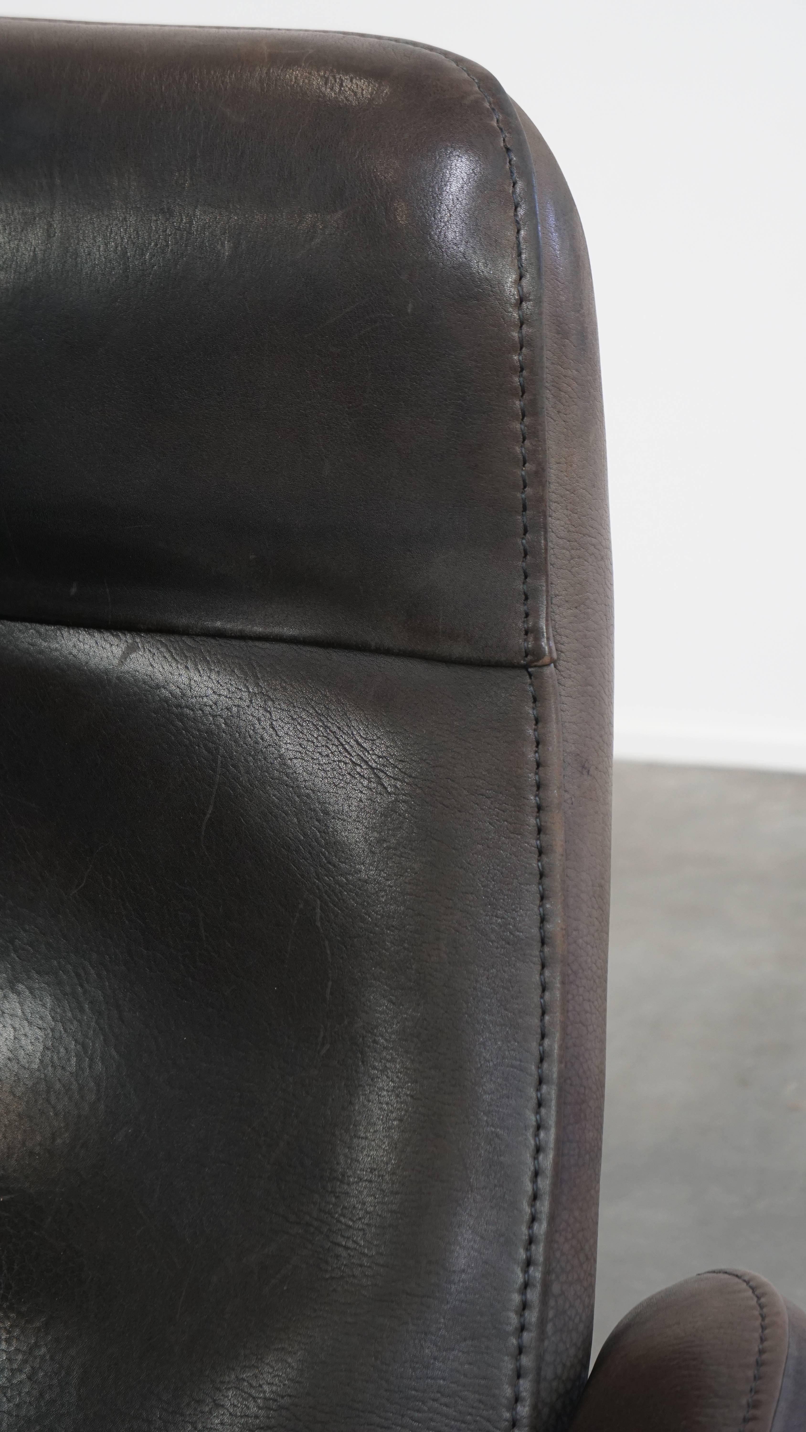 Fauteuil vintage en cuir par De Sede, modèle DS50 en vente 3