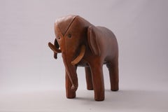 Vintage-Hocker aus Leder mit Elefanten-/Fuß von Dimitri Omersa