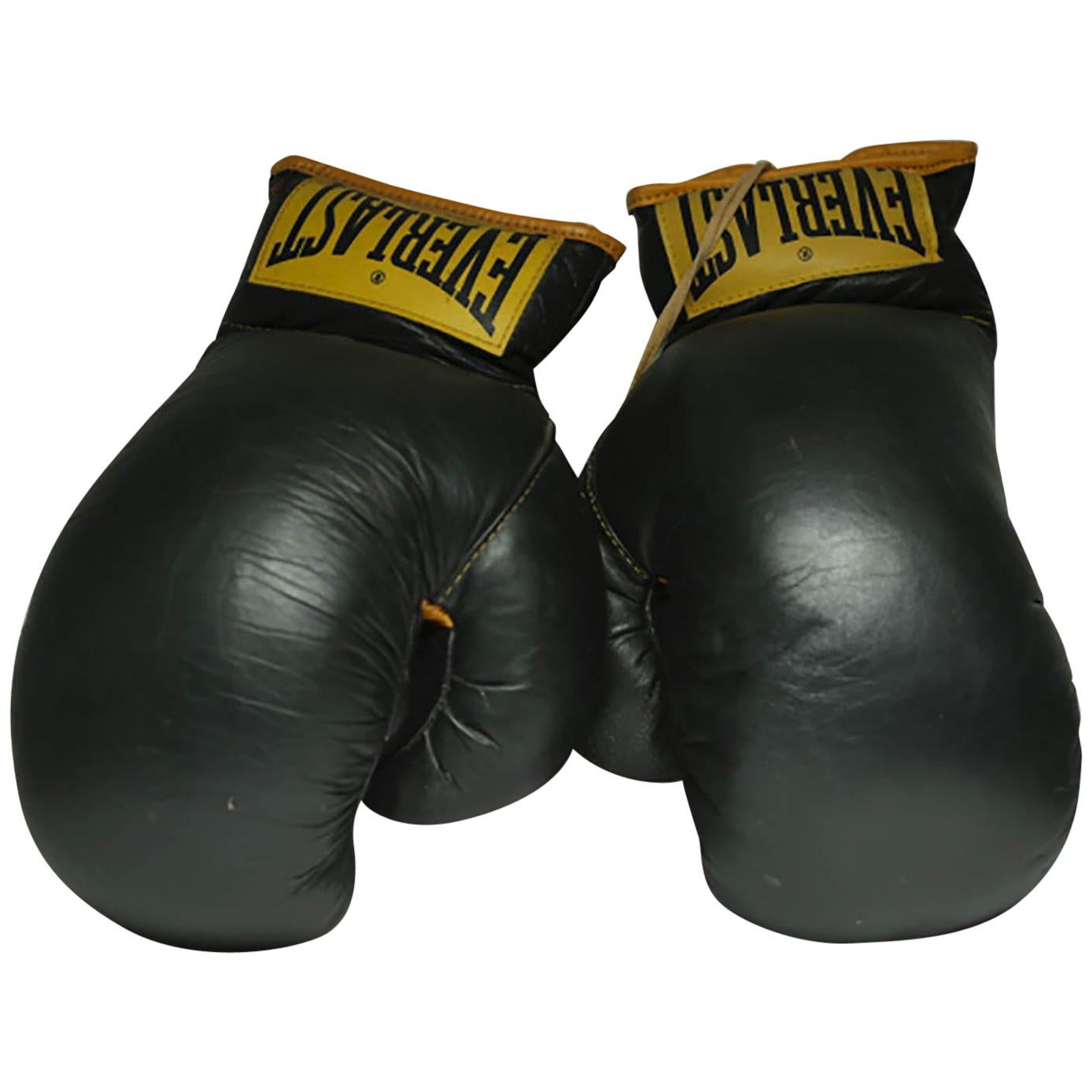 Gants de boxe vintage Everlast en cuir, vers les années 1960 sur 1stDibs