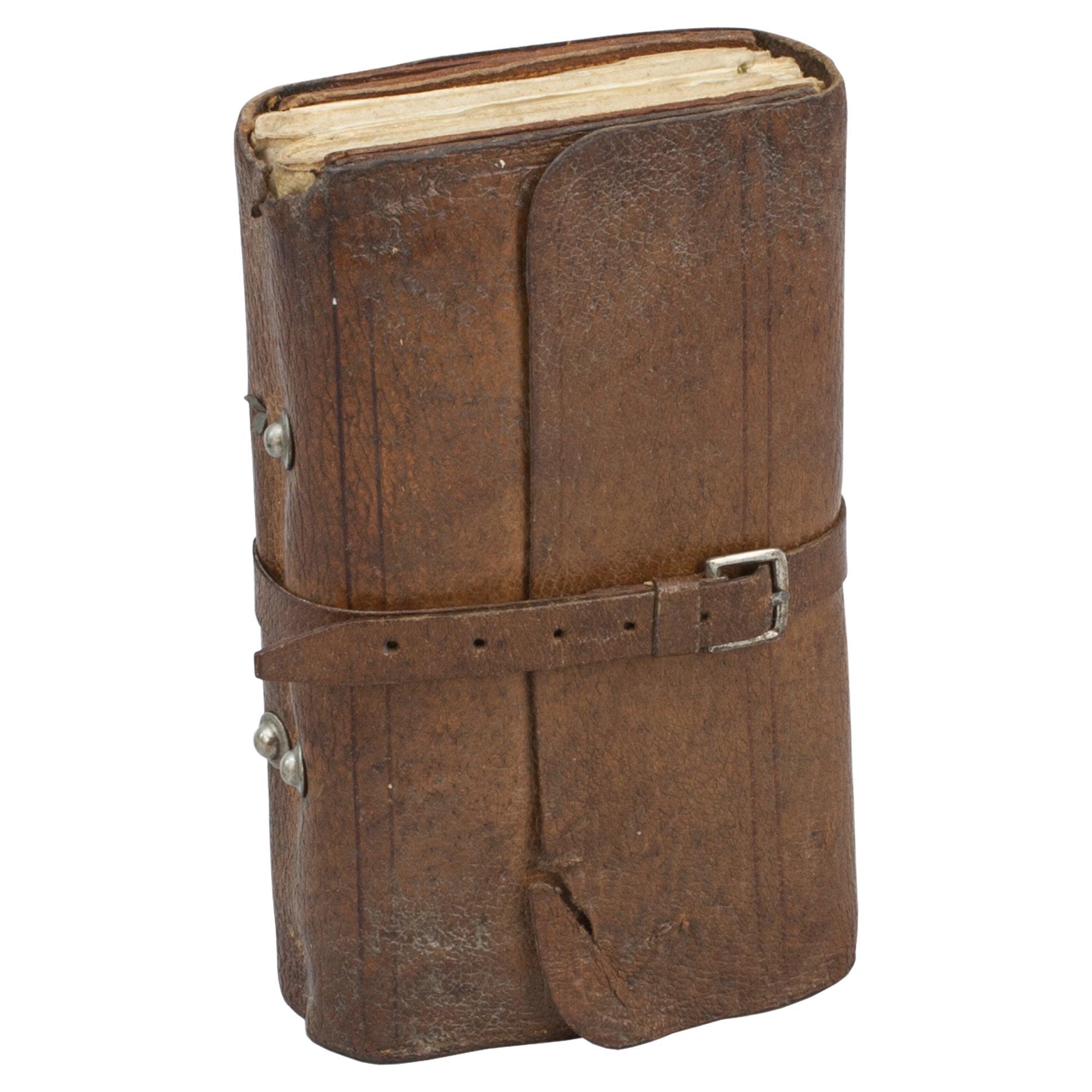 Vintage Leather Fly Fishing Wallet, Sport Fishing. For Sale