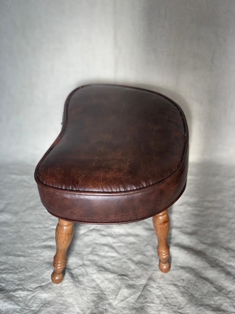 British Vintage Leather Foot Stool For Sale
