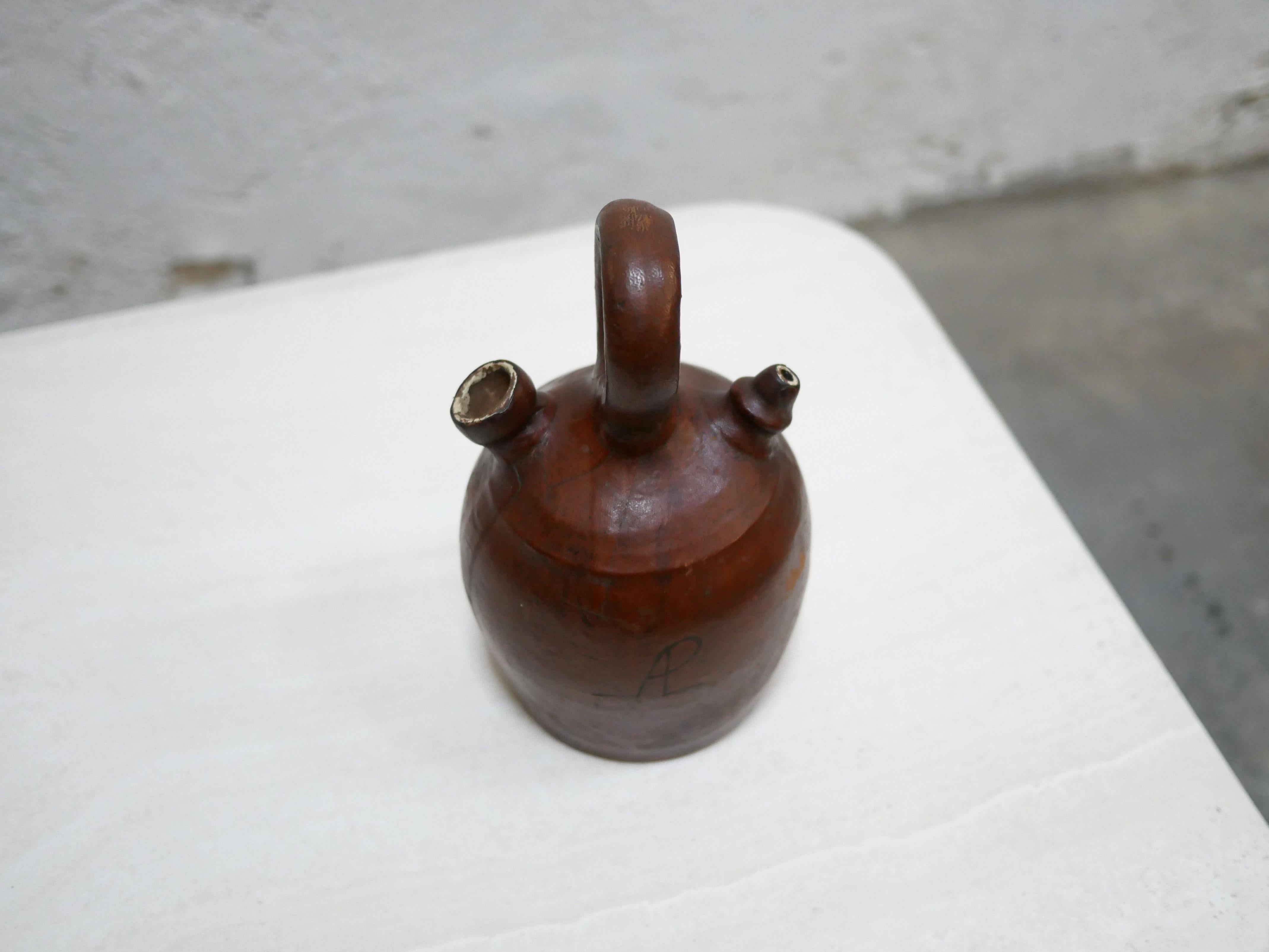 Vintage leather gargoulette pot For Sale 6