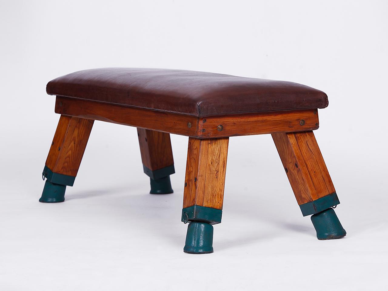 Industriel Banc de salle de sport en cuir pour chevaux pommel vintage, années 1930 en vente