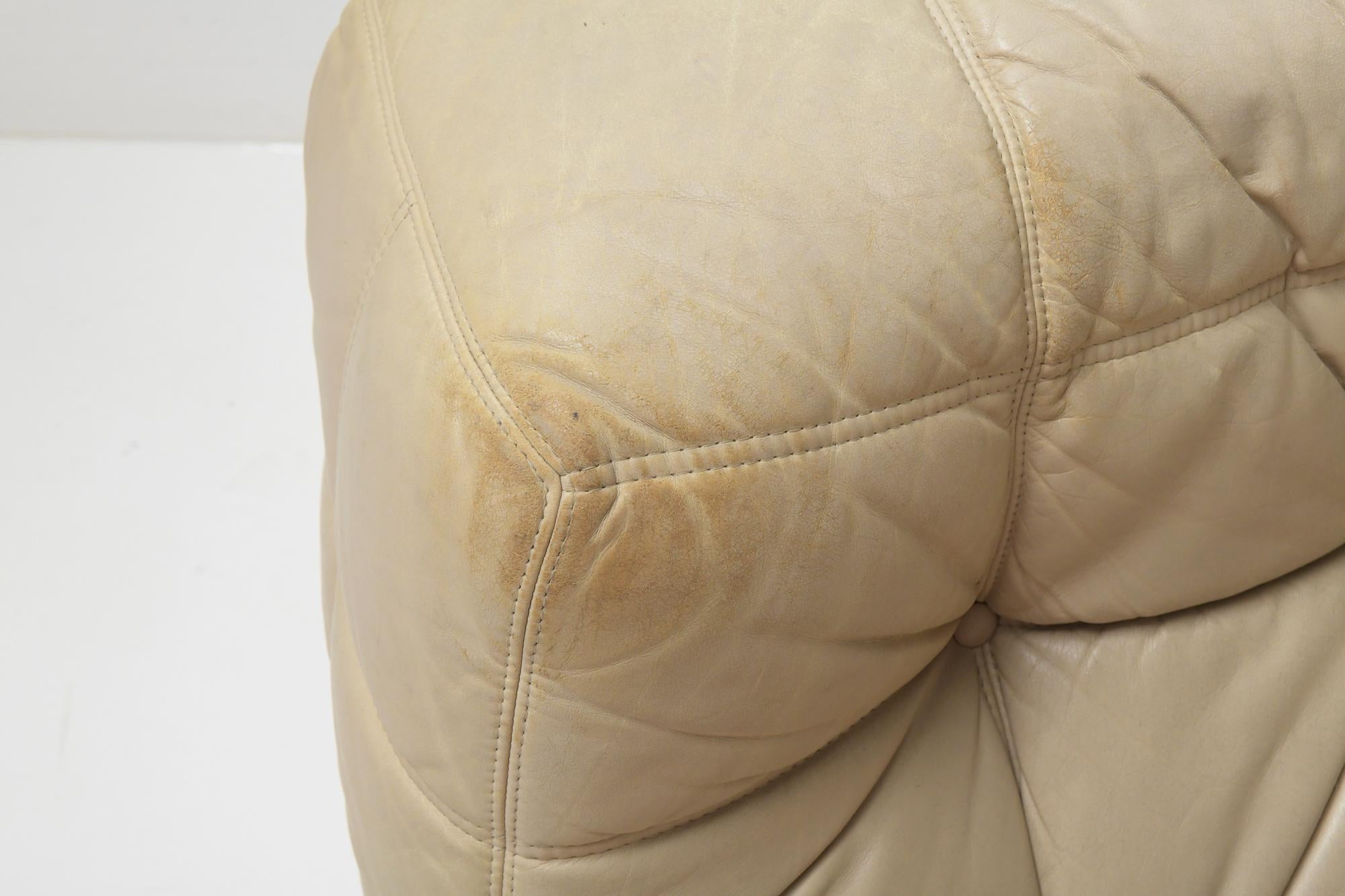 Vintage Leather Kashima Sofa in Cream Leather by Michel Ducaroy for Ligne Roset 8