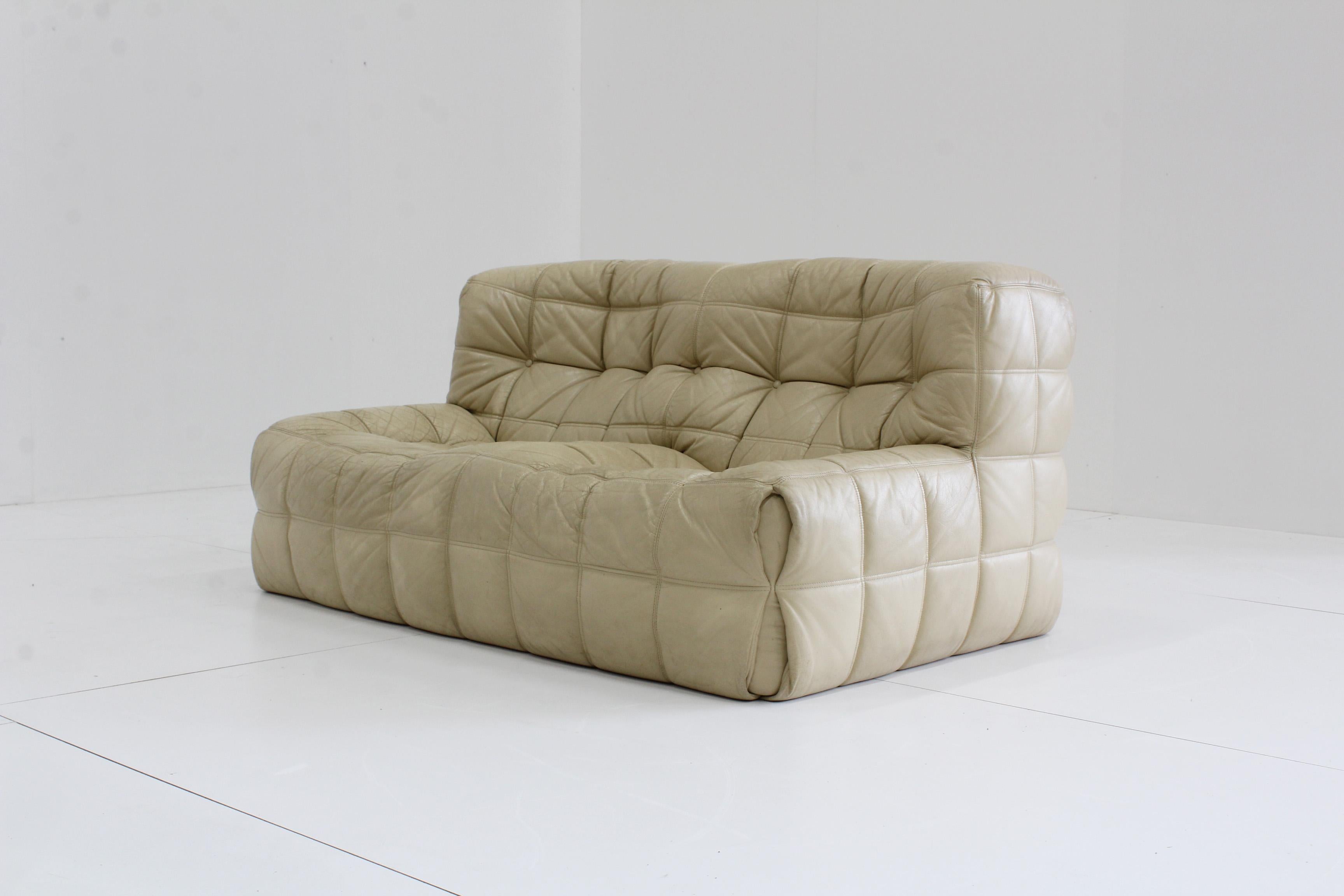 Mid-Century Modern Canapé Kashima en cuir vintage Ligne Roset by Michel Ducaroy