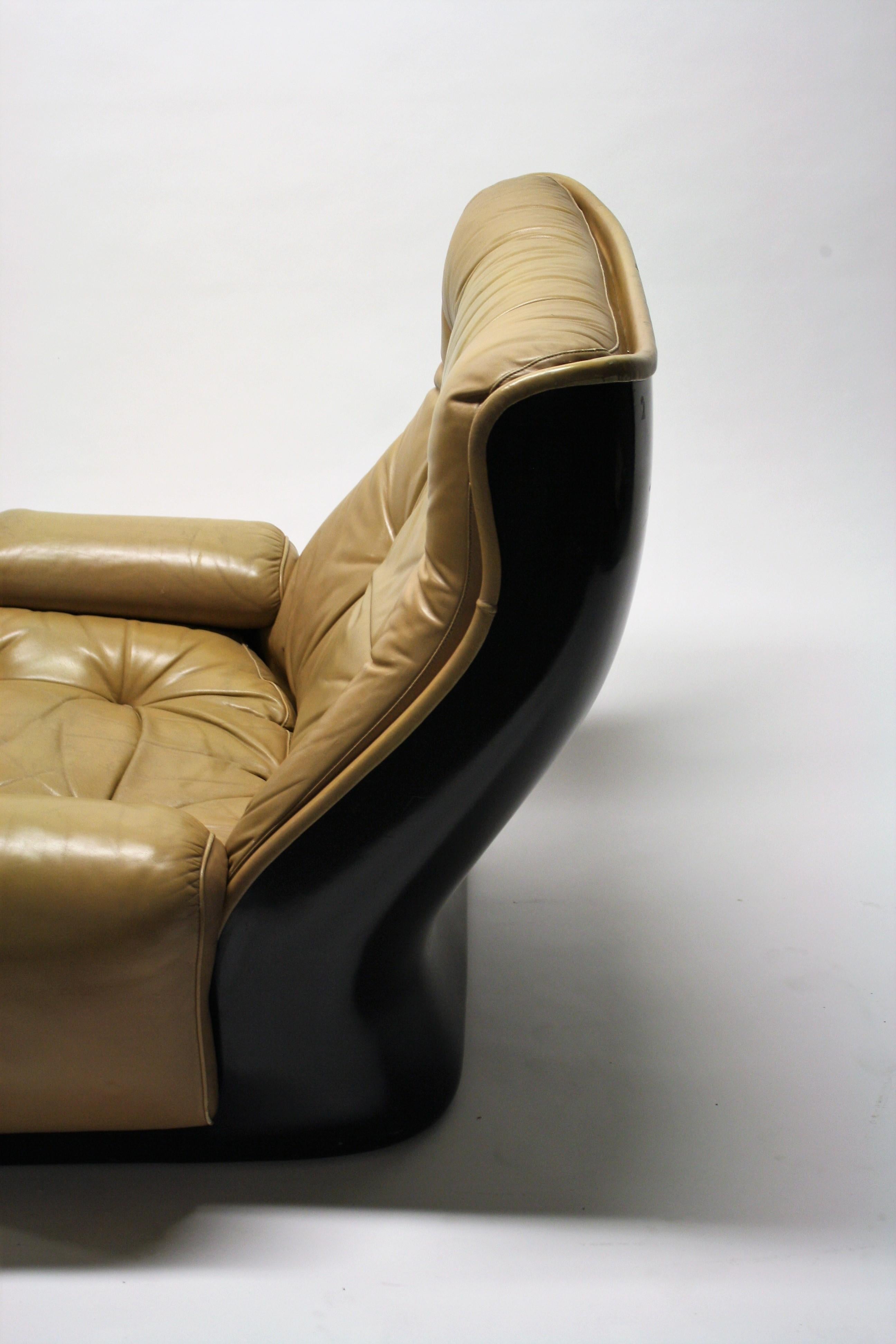 Vintage Leather Lounge Chair by Airborne International, 1970s 9